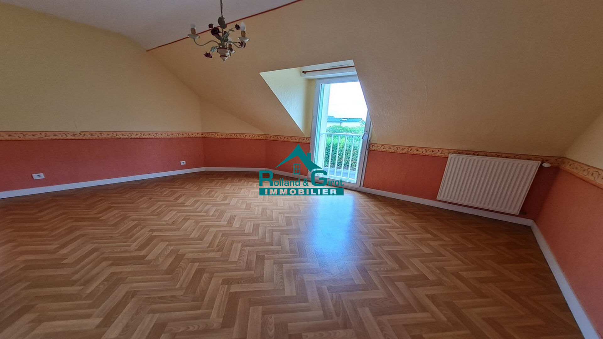 Photo Maison d'habitation de type 6 à vendre à ST AUBIN DU CORMIER image 6/6