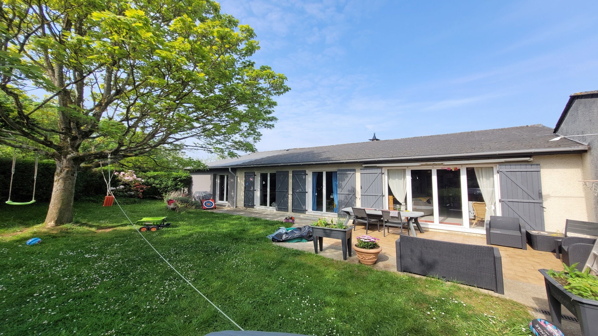 Agence immobilière de Rolland,  Girot Immobilier