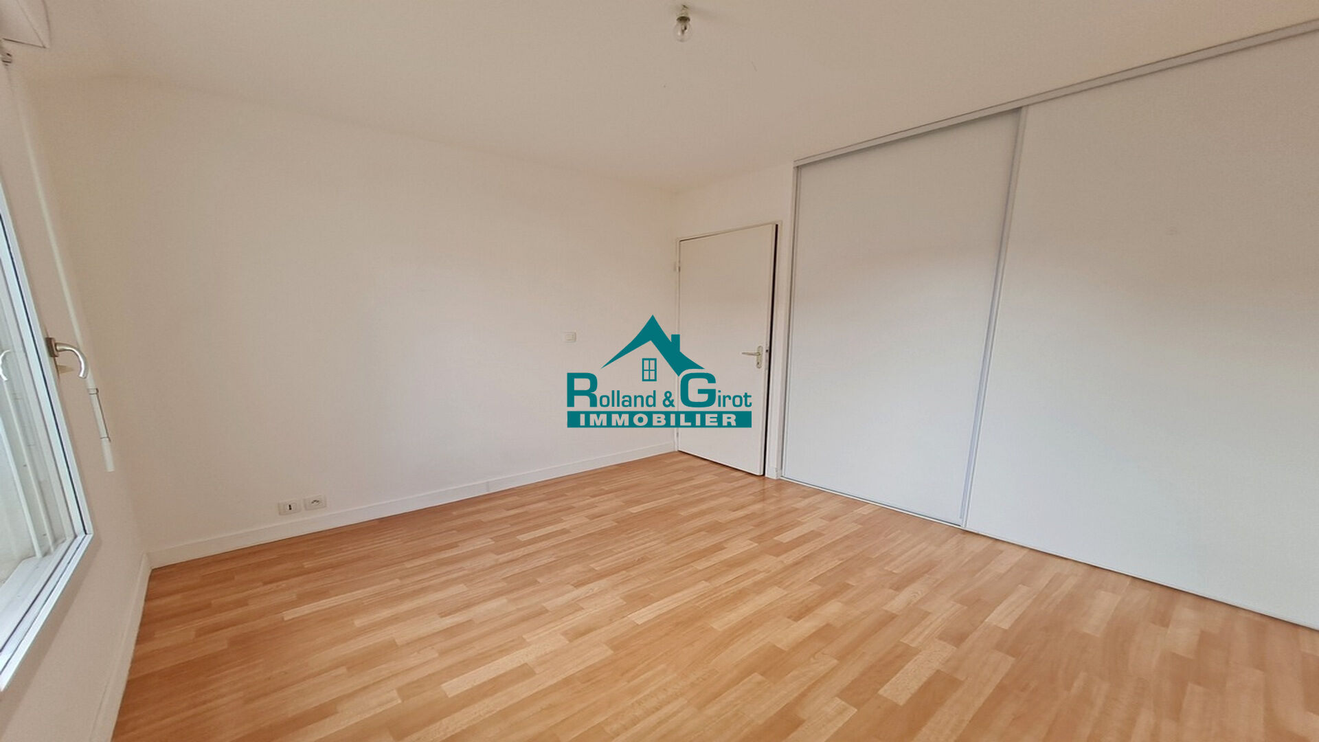 Photo Maison 4 chambres avec jardin - Saint-Aubin-d'Aubigné image 3/6