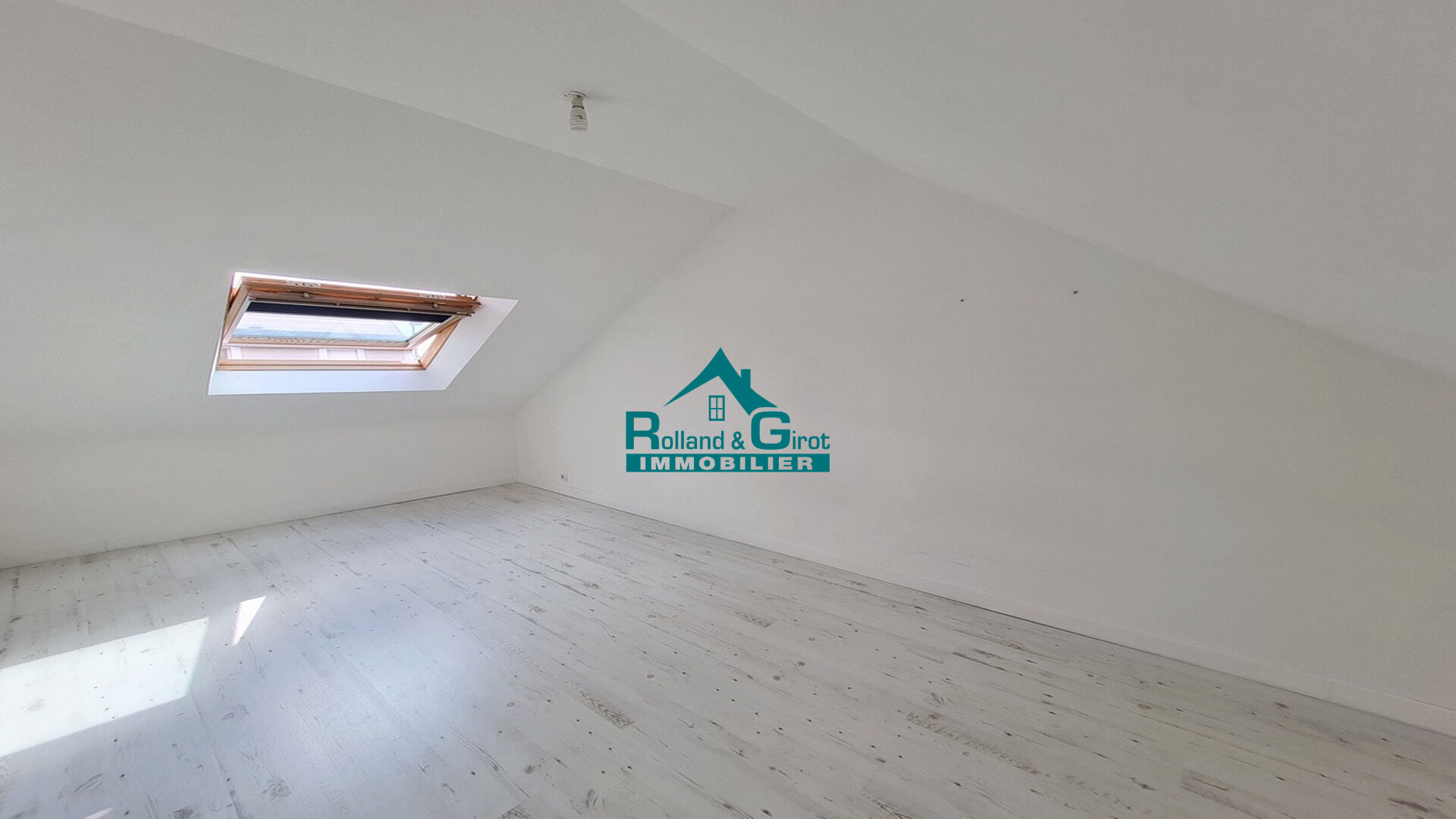 Photo Maison 4 chambres avec jardin - Saint-Aubin-d'Aubigné image 6/6