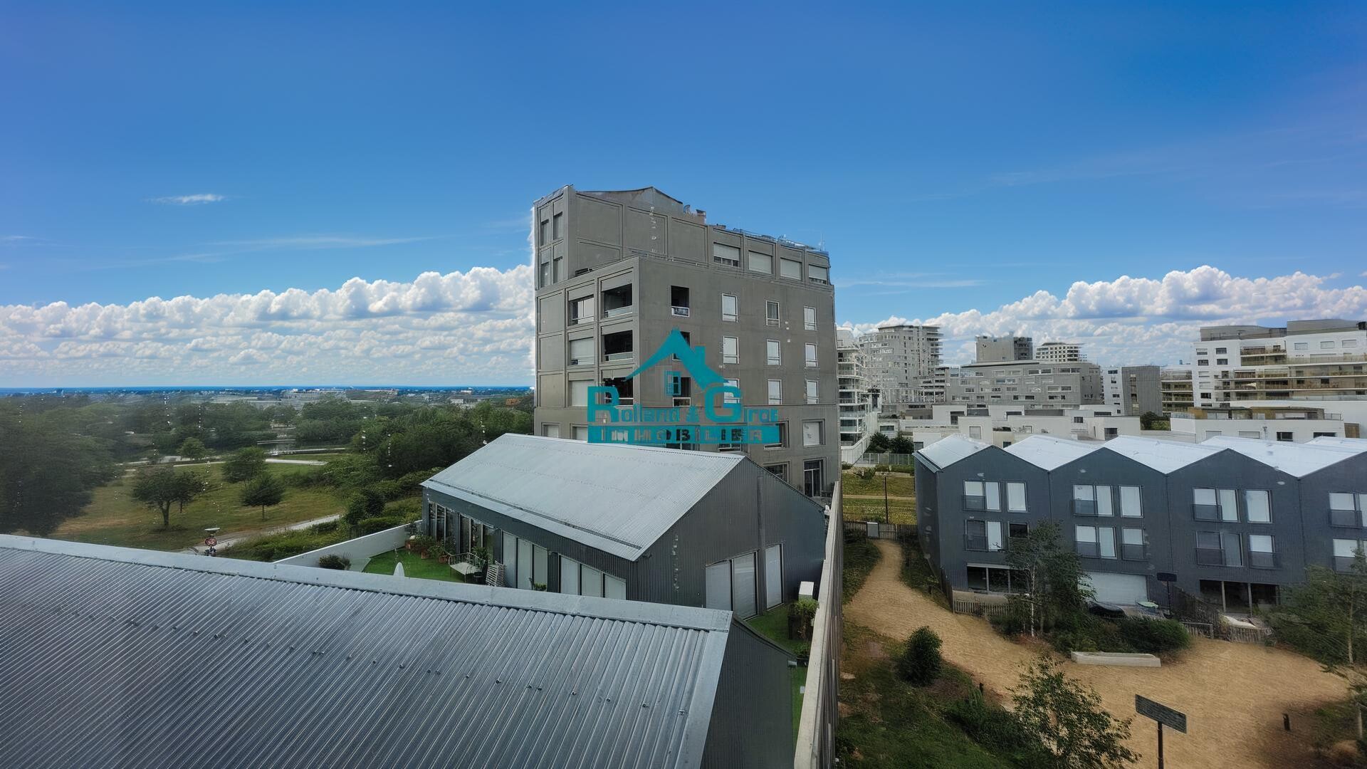 Agence immobilière de Rolland,  Girot Immobilier