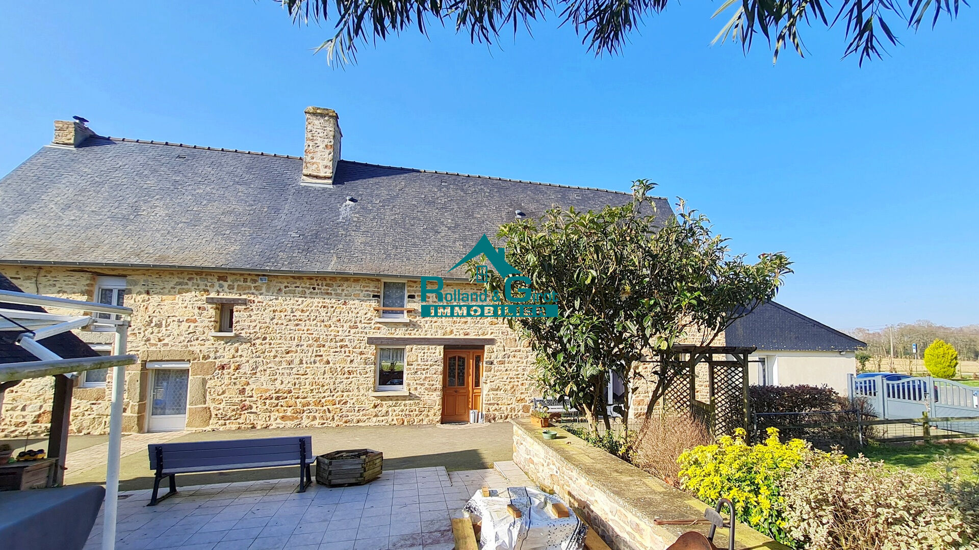 Agence immobilière de Rolland,  Girot Immobilier