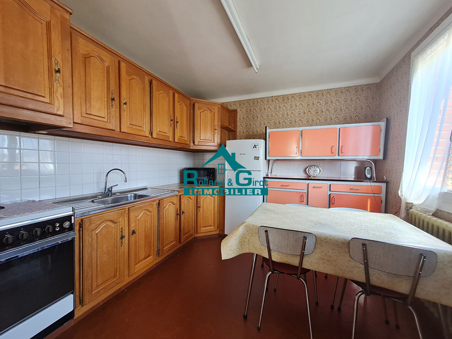 Agence immobilière de Rolland,  Girot Immobilier