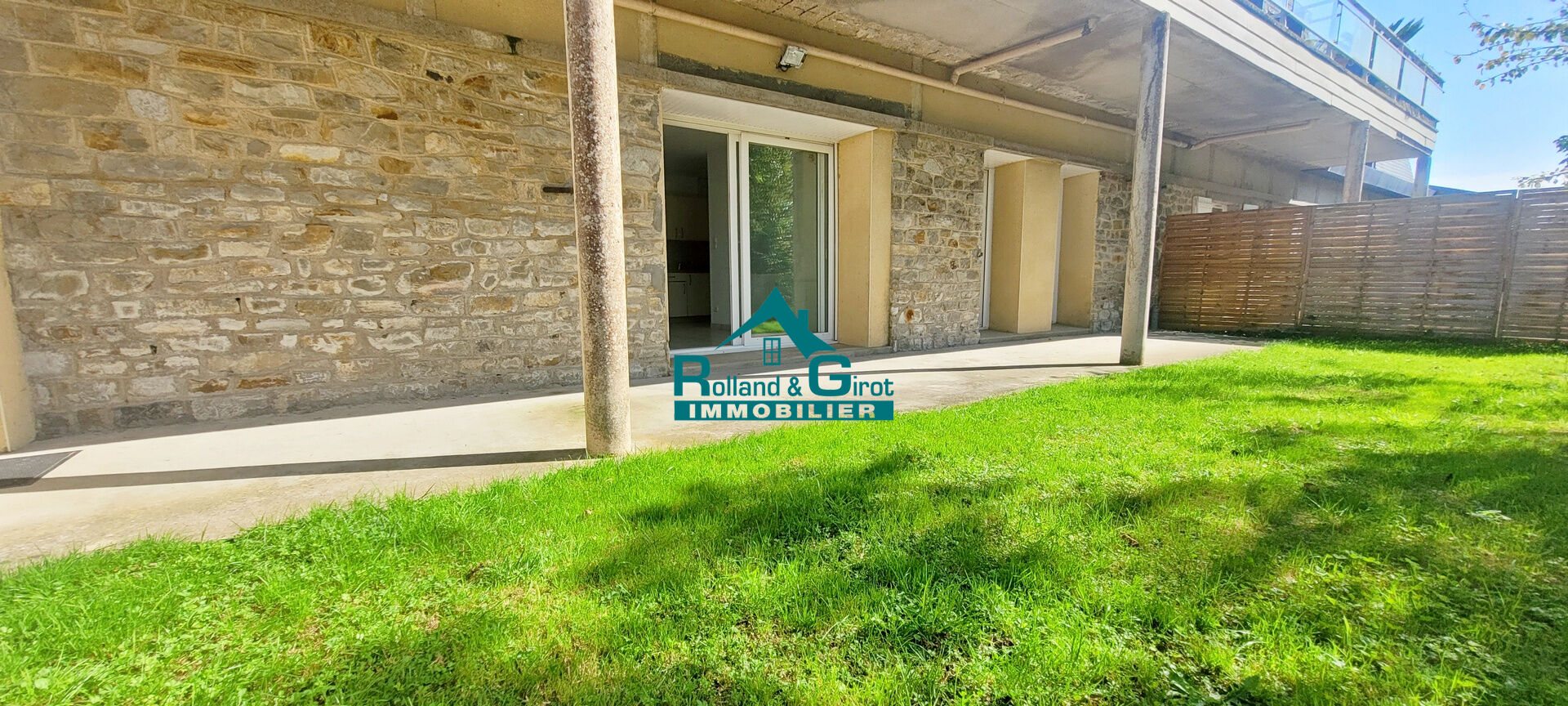 Agence immobilière de Rolland,  Girot Immobilier