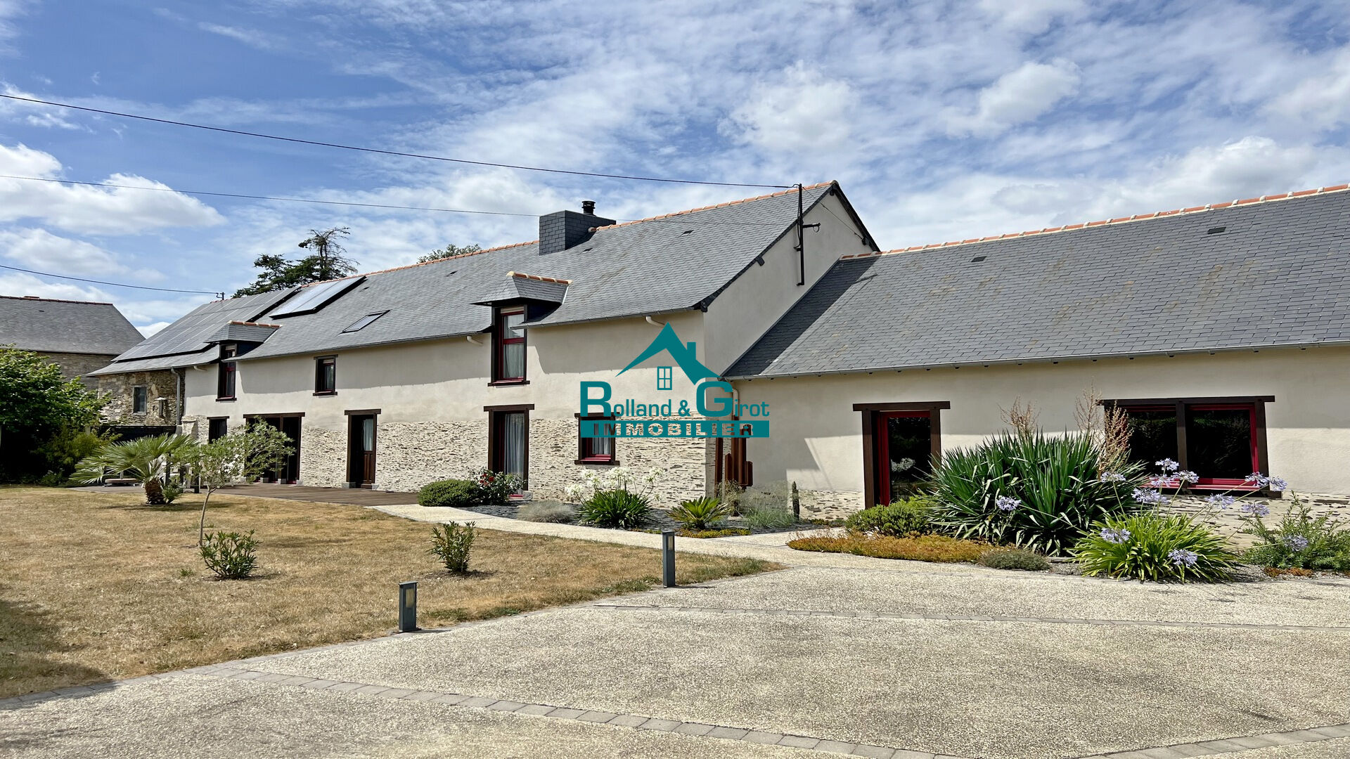 Agence immobilière de Rolland,  Girot Immobilier