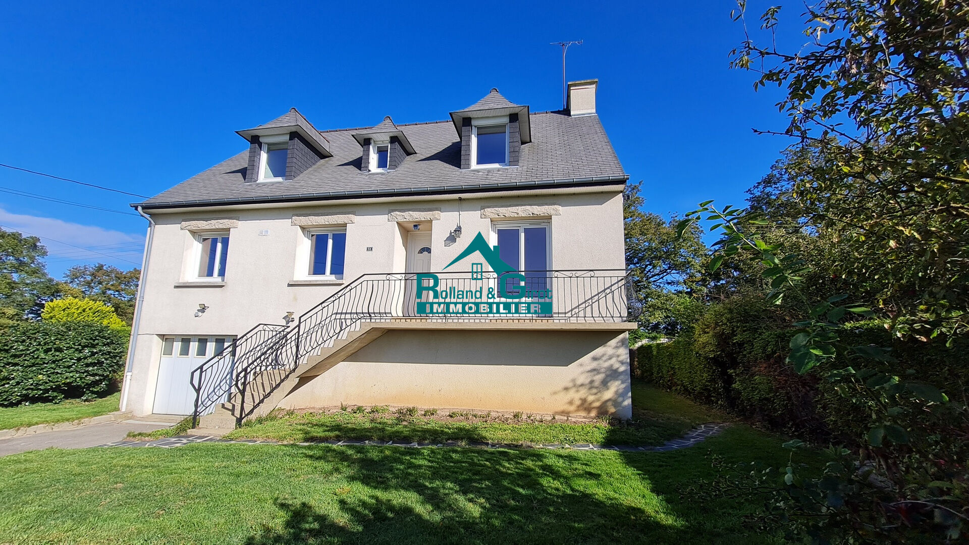 Maison Liffré 6 pièces 118 m2 avec sous-sol complet