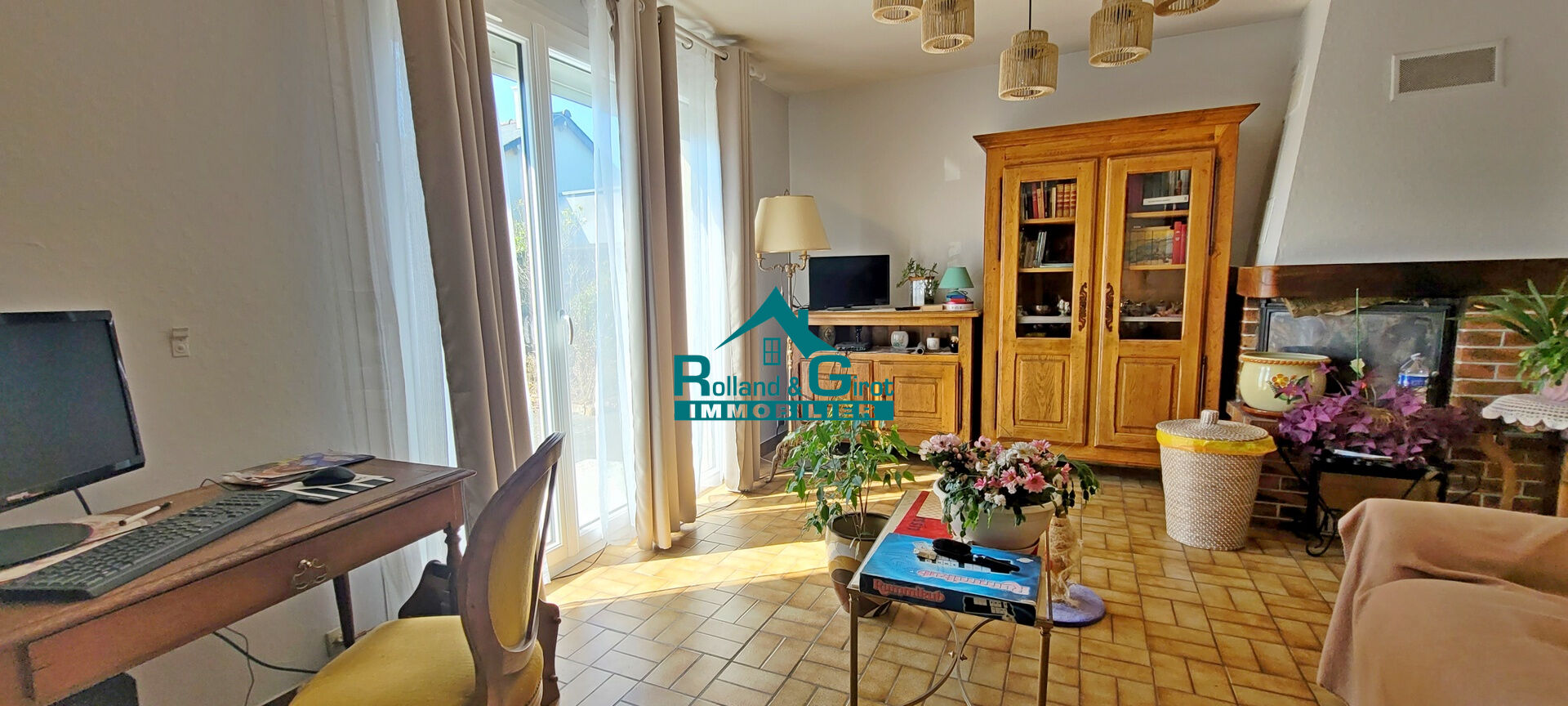 Agence immobilière de Rolland,  Girot Immobilier