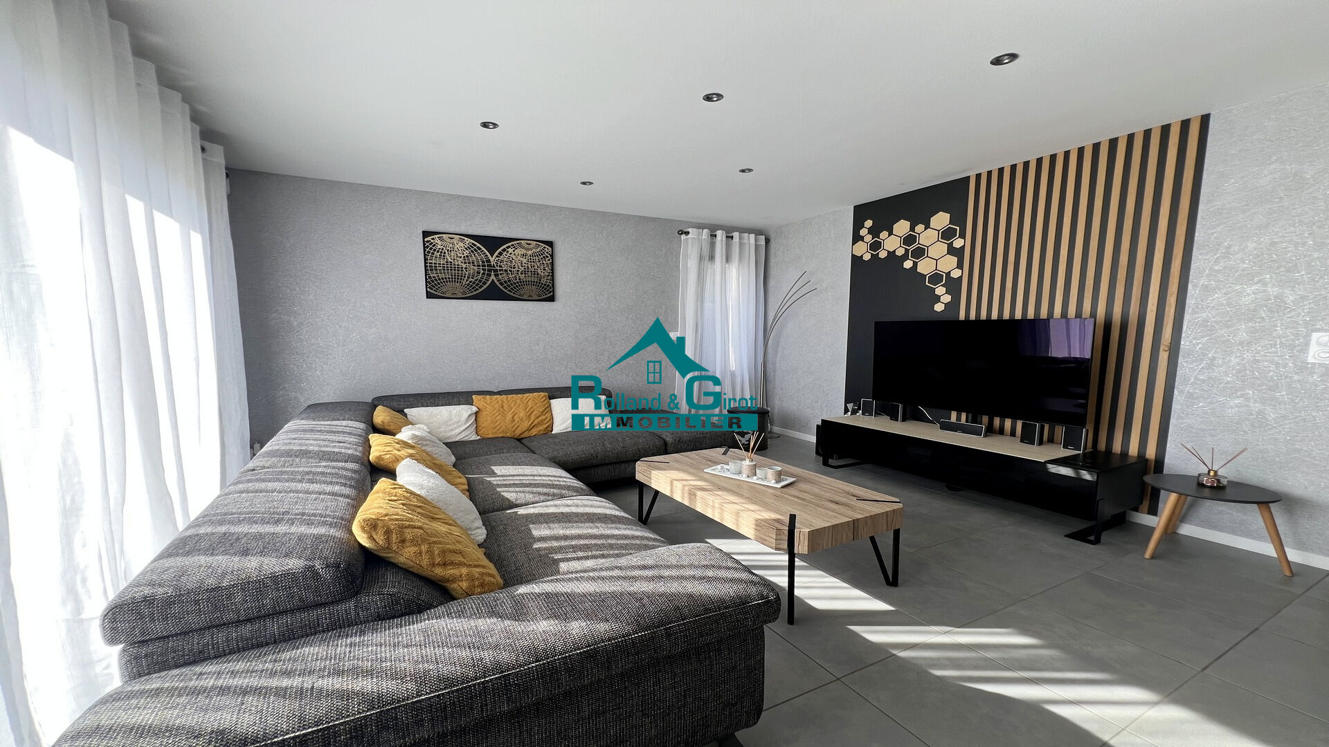 Agence immobilière de Rolland,  Girot Immobilier