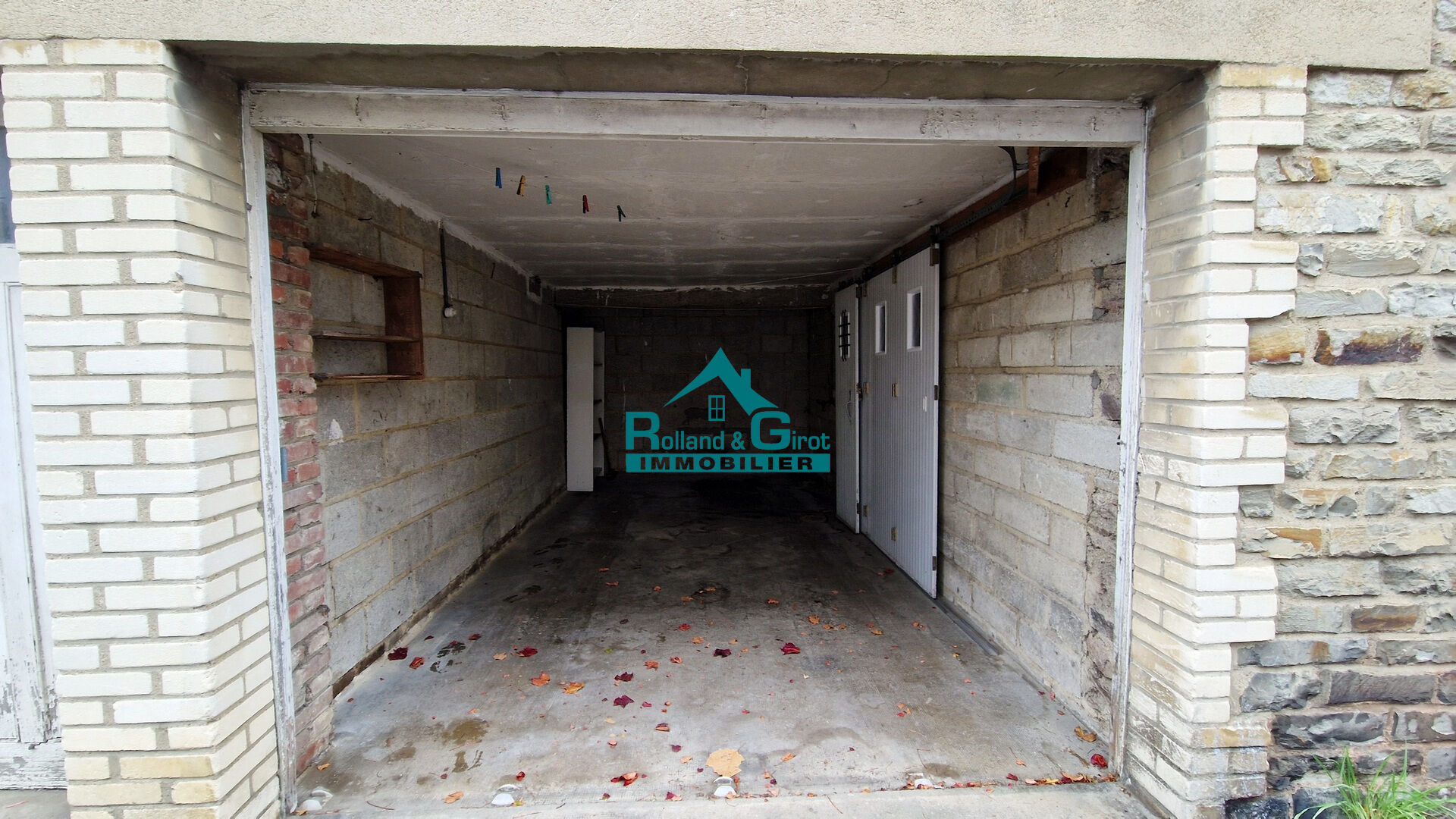 Photo Garage fermé - RENNES image 2/3