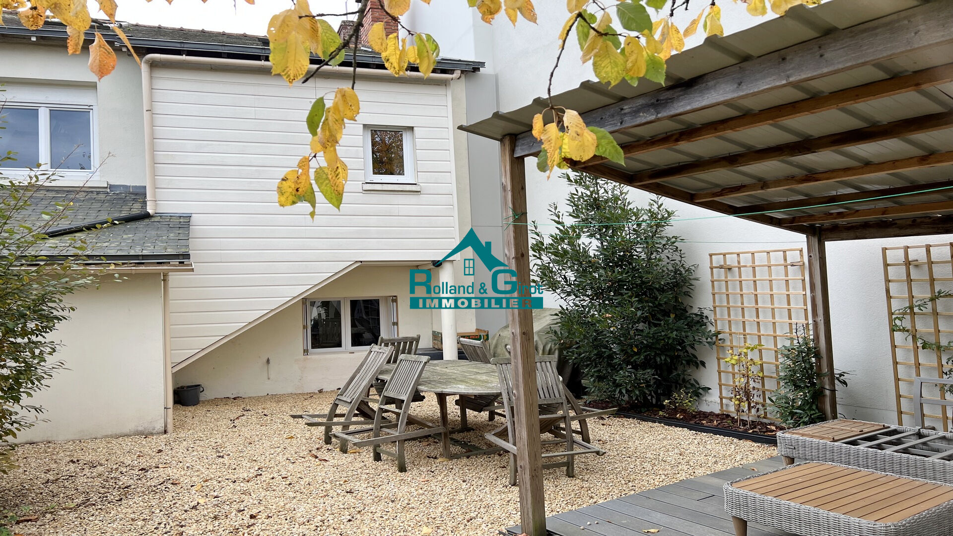 Charmante maison de ville de 90m2 rénovée avec jardin clos