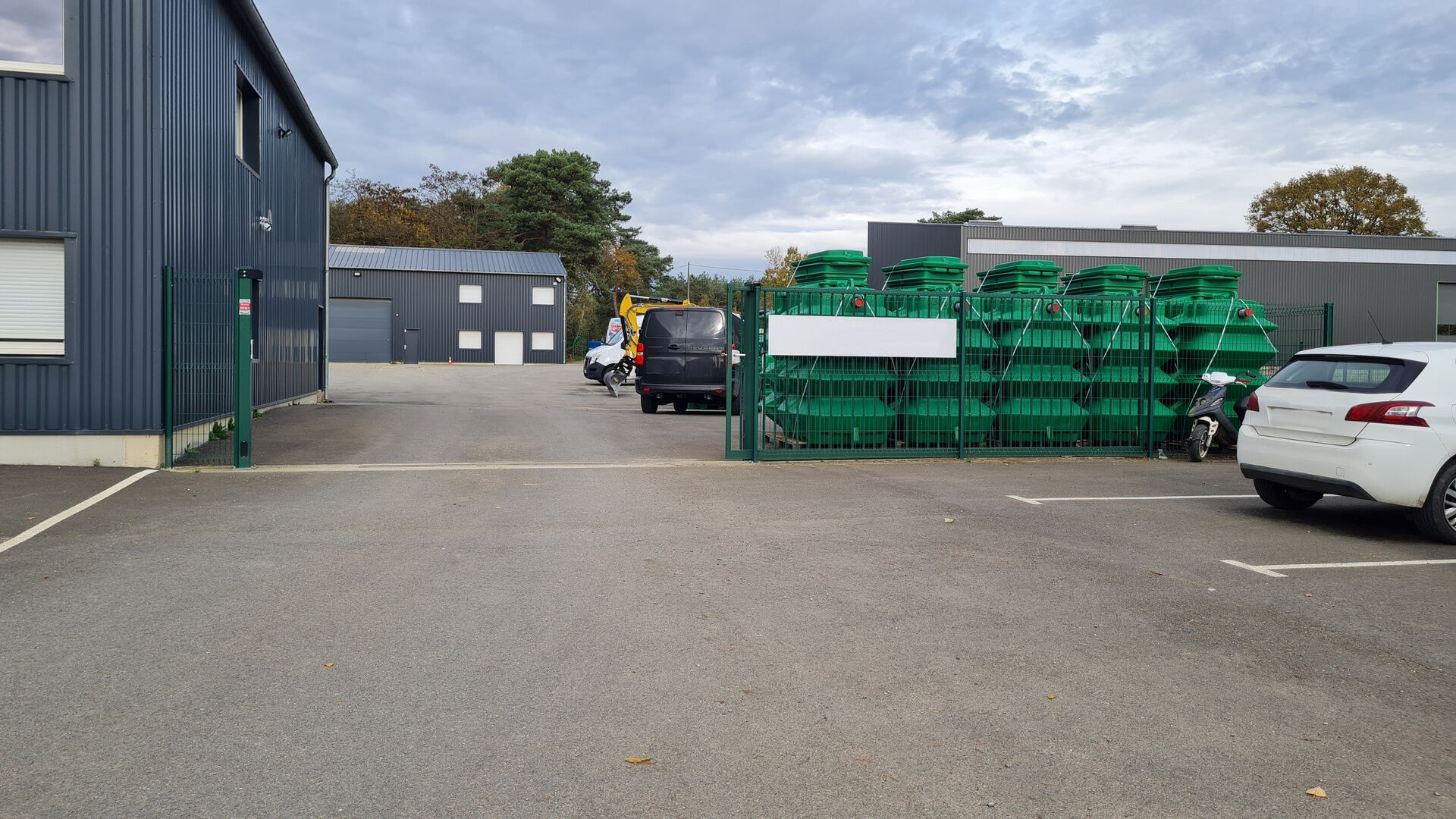 Photo Local d'activité Liffré 140 m2 image 4/5