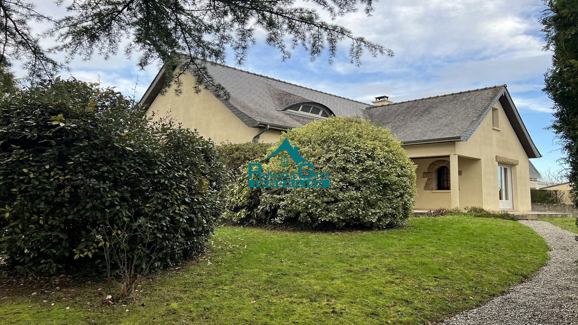 Agence immobilière de Rolland,  Girot Immobilier