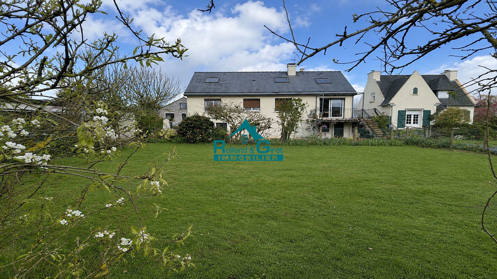 Agence immobilière de Rolland,  Girot Immobilier