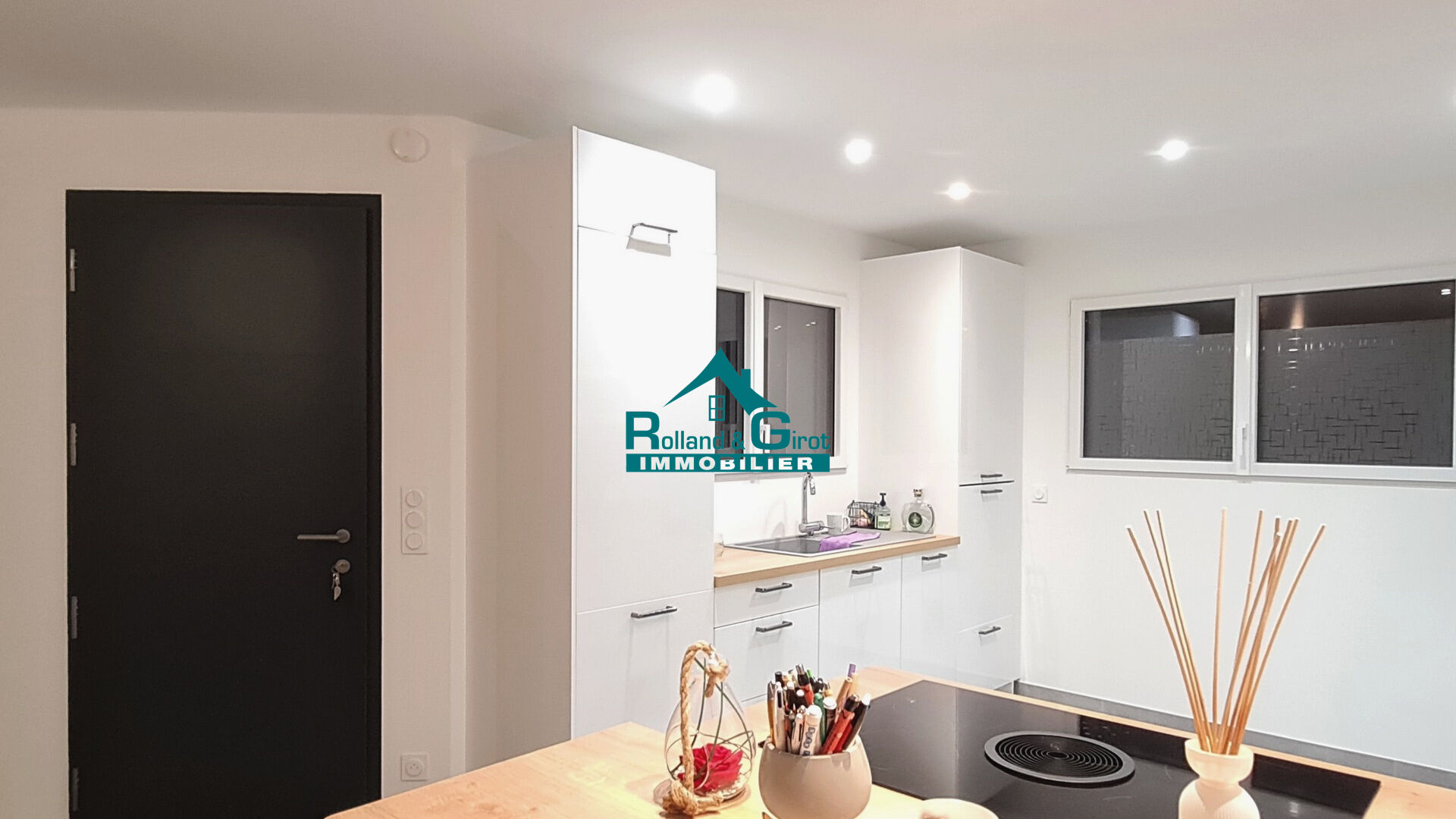 Agence immobilière de Rolland,  Girot Immobilier