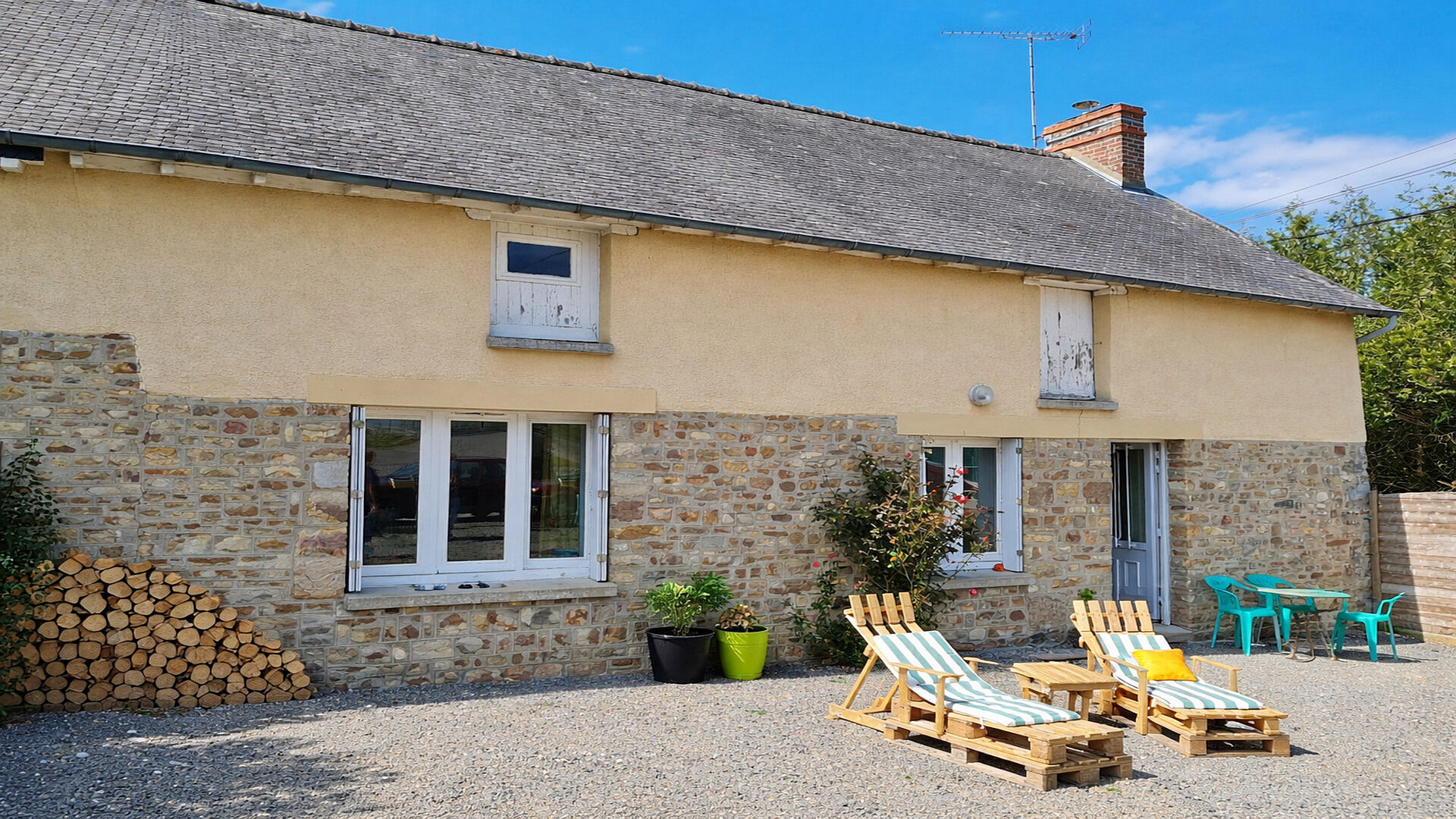 Agence immobilière de Rolland,  Girot Immobilier