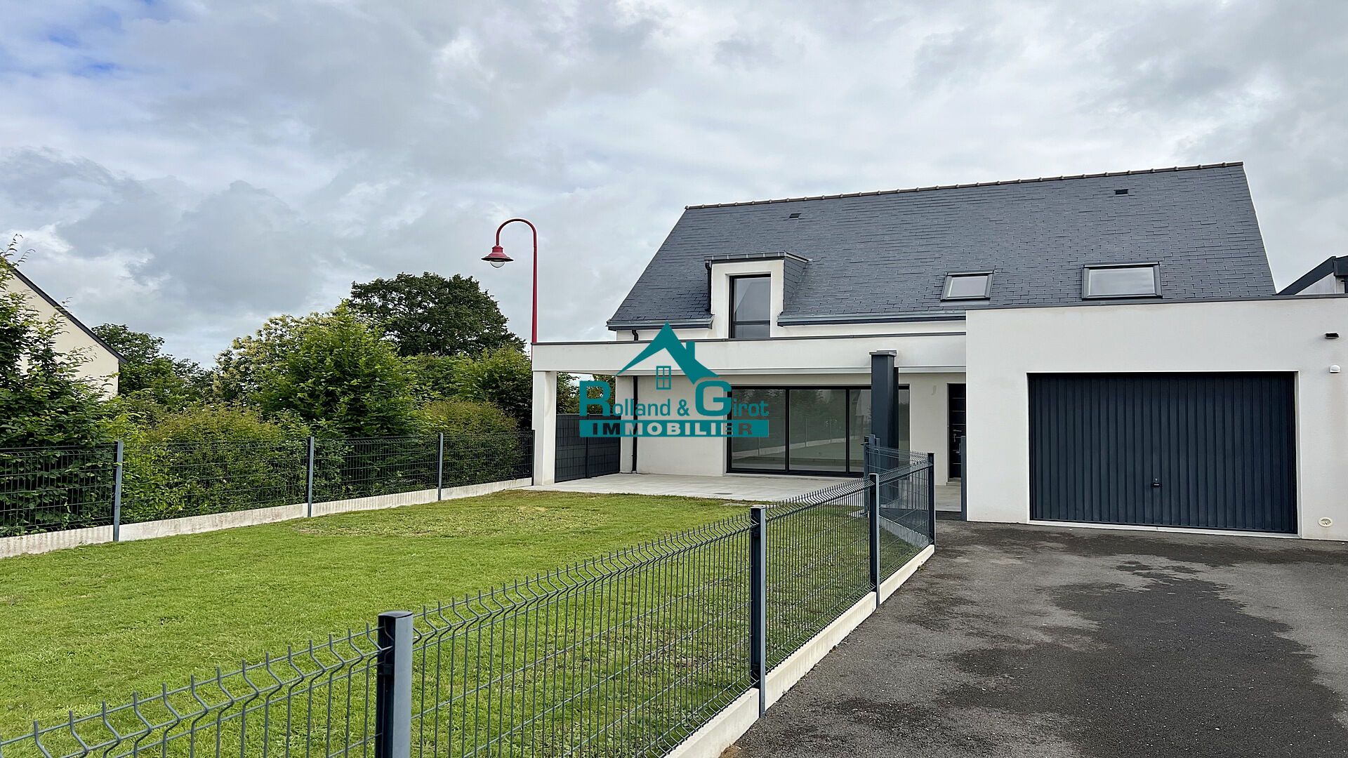 Agence immobilière de Rolland,  Girot Immobilier