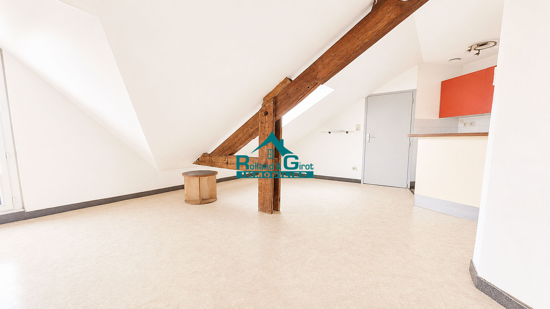 Agence immobilière de Rolland,  Girot Immobilier