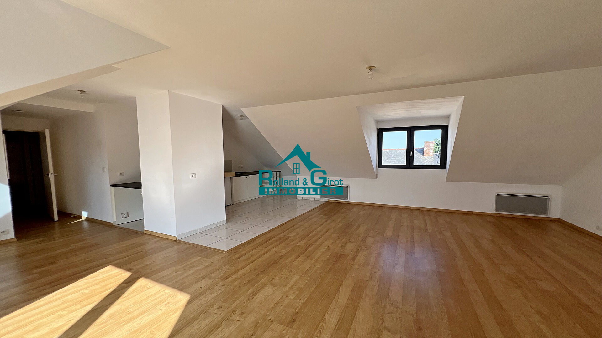 Agence immobilière de Rolland,  Girot Immobilier