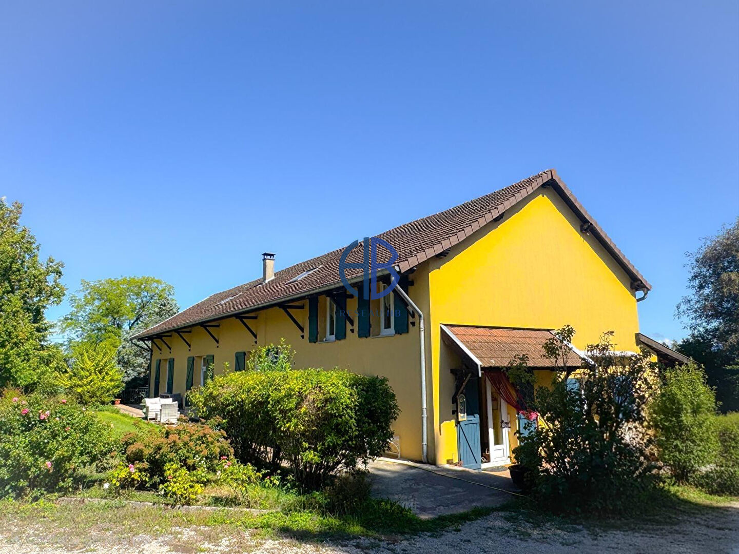 Photo Maison de caractère unique à Faverges De La Tour 318 m2 image 5/6