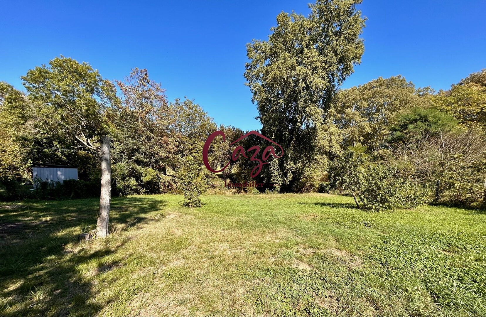 Photo Terrain Quinsac image 2/2