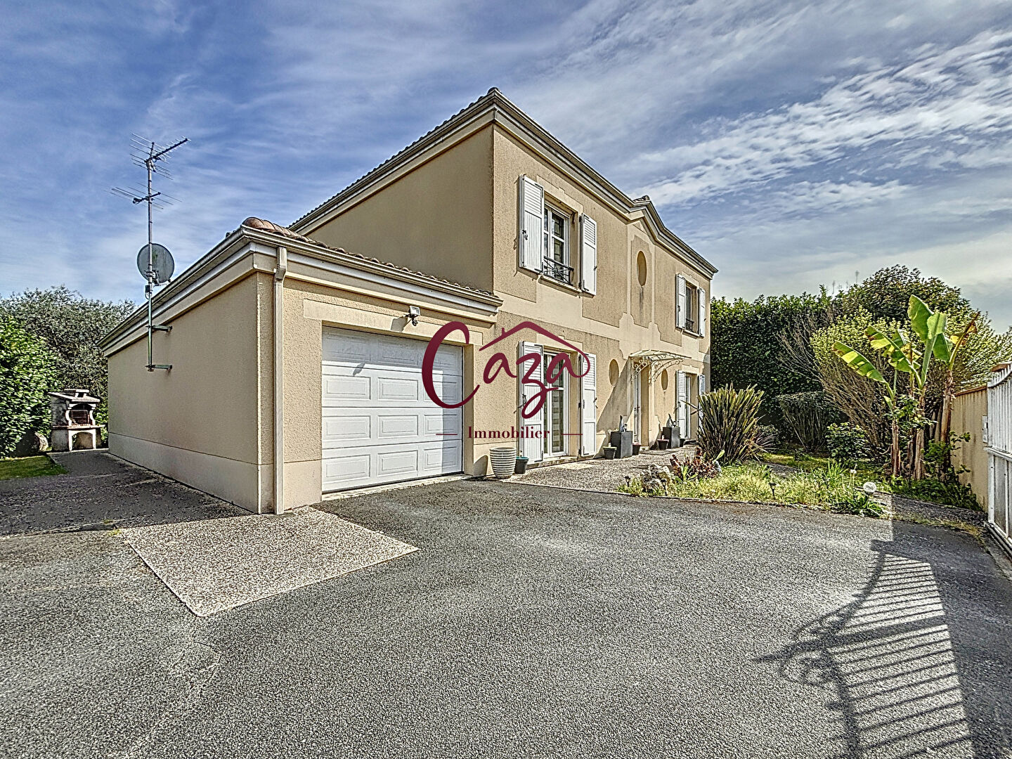 Photo Maison 4 chambres -155m²-  SAINT QUENTIN DE BARON image 3/6