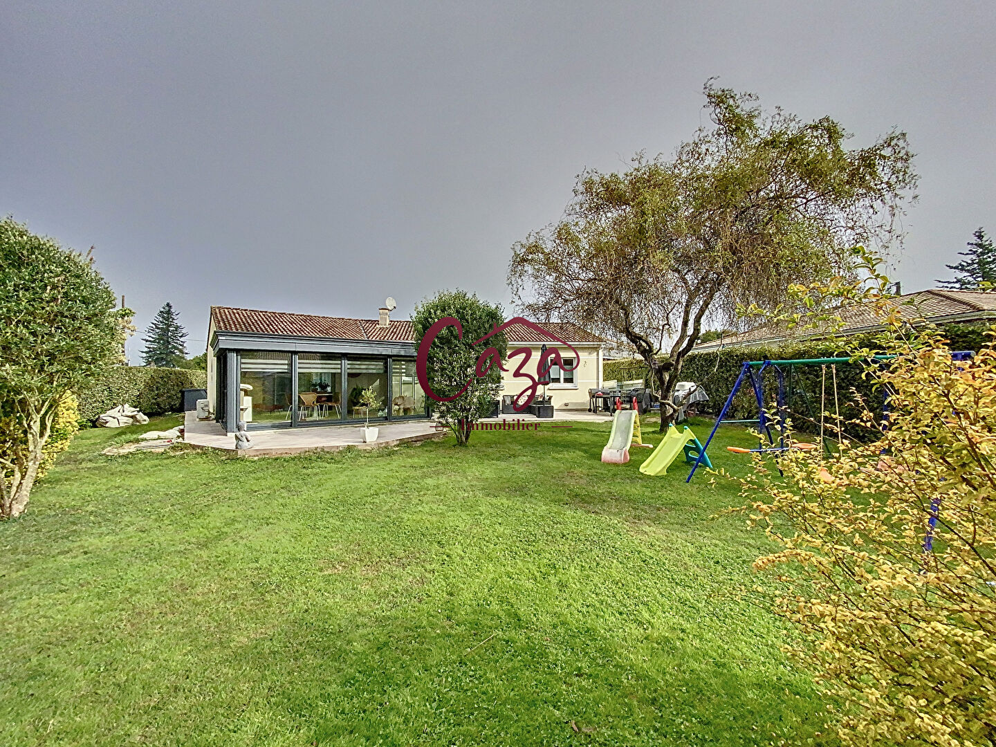 Photo Maison récente de PLAIN PIED - 155 m2 - BOURG / Studio indépendant image 2/6