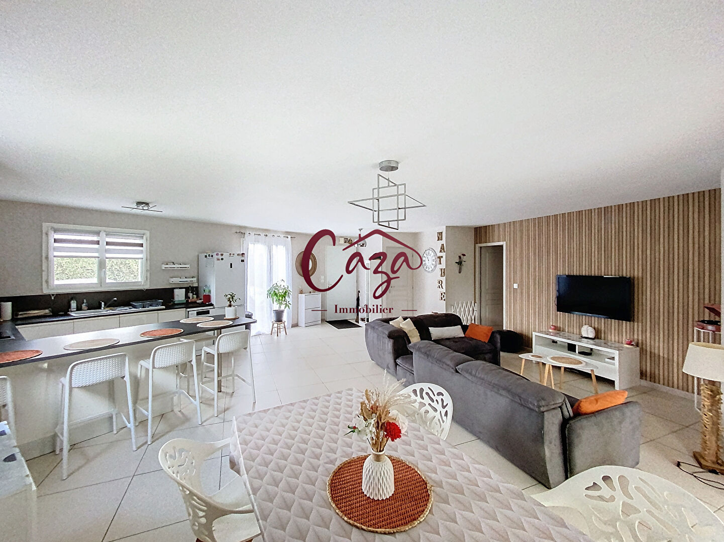 Photo Maison récente de PLAIN PIED - 155 m2 - BOURG / Studio indépendant image 5/6