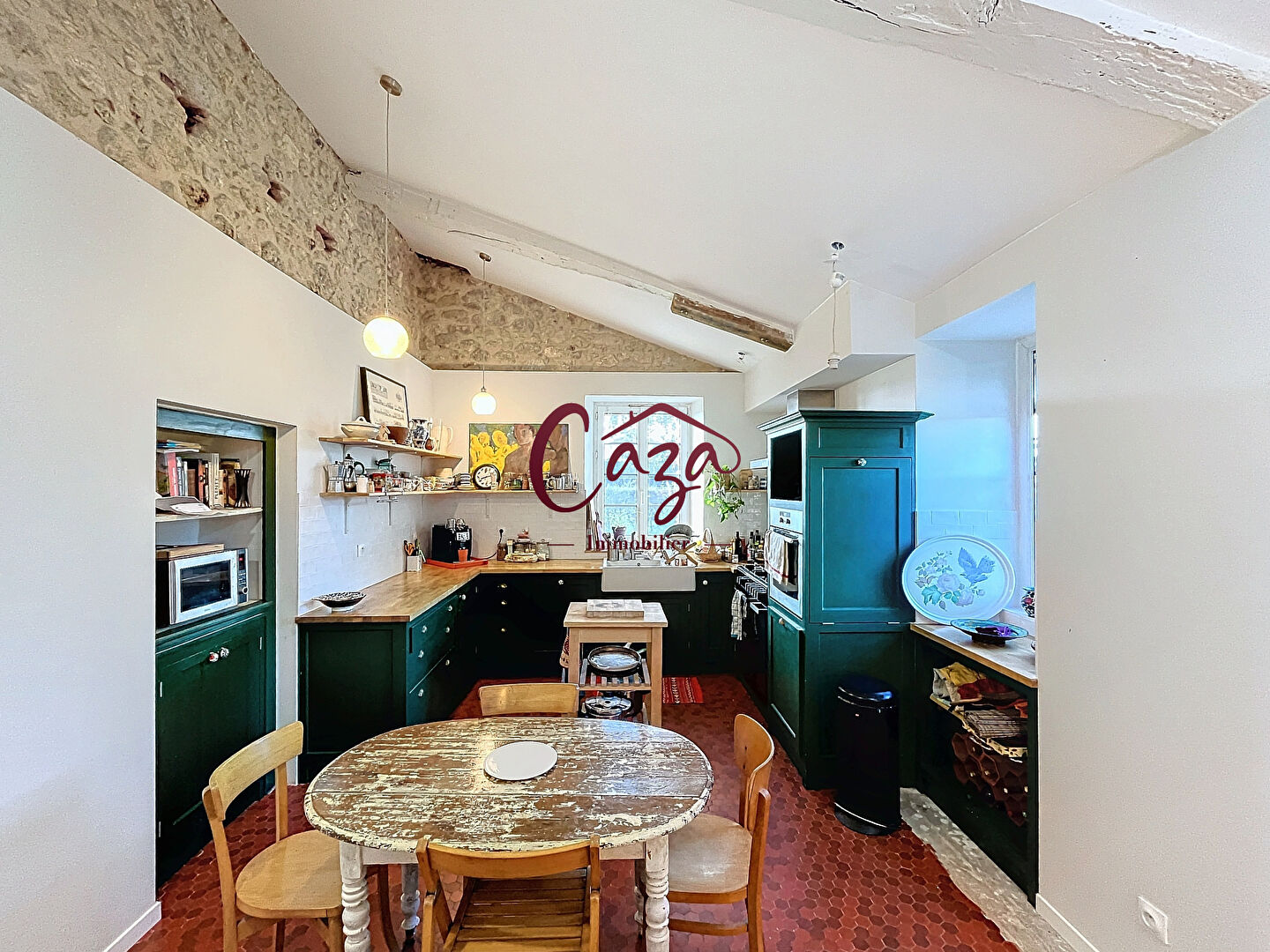 Photo Maison de MAITRE EN PIERRE / 215 m2 - Environnement exceptionnel - Nombreuses prestations ! image 2/6