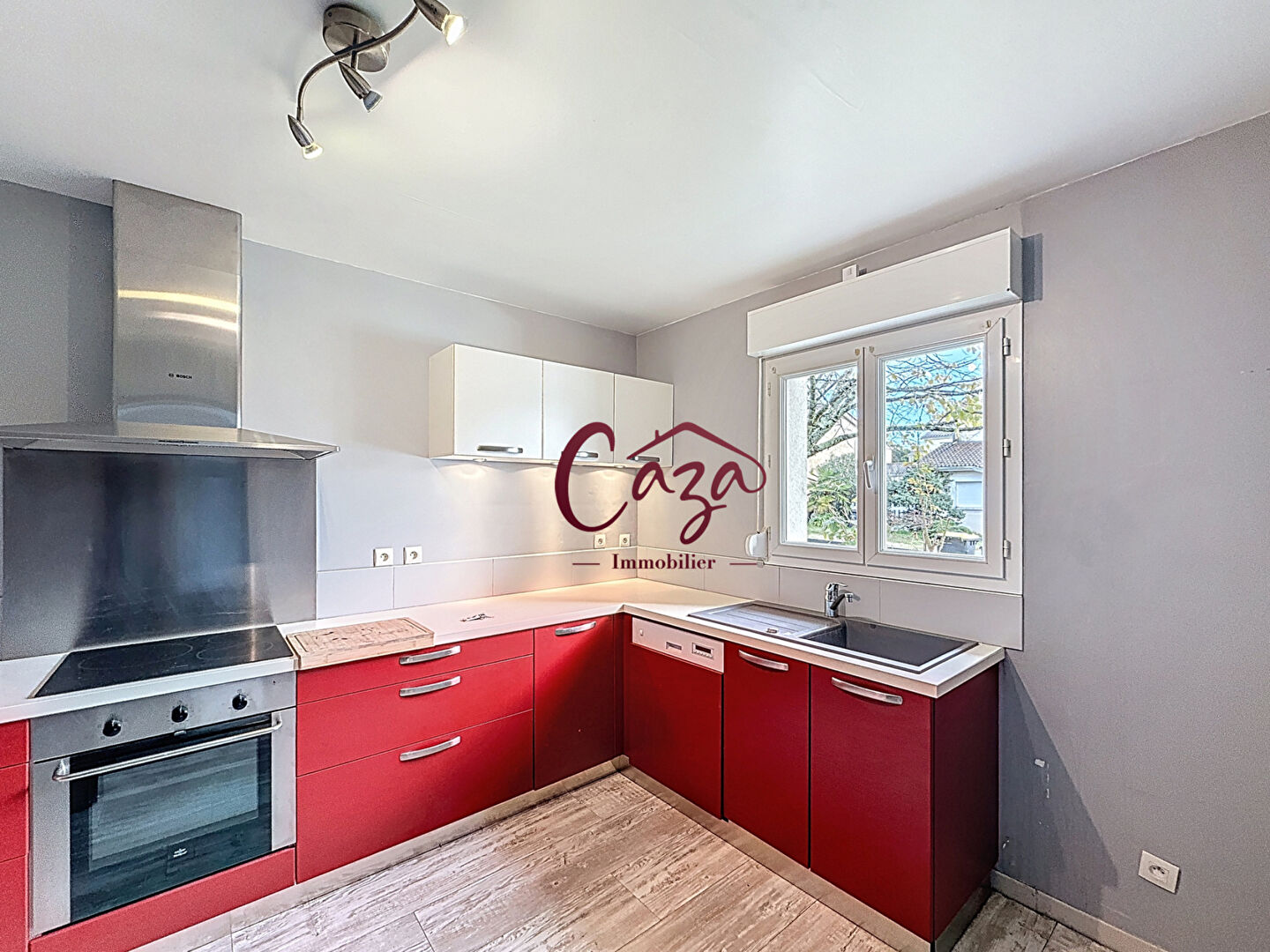 Photo Maison dans le centre bourg de Fargues ! image 4/6