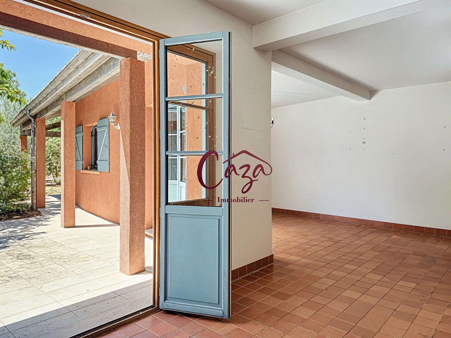 Photo Maison 8 Pièces 235 m² image 2/6