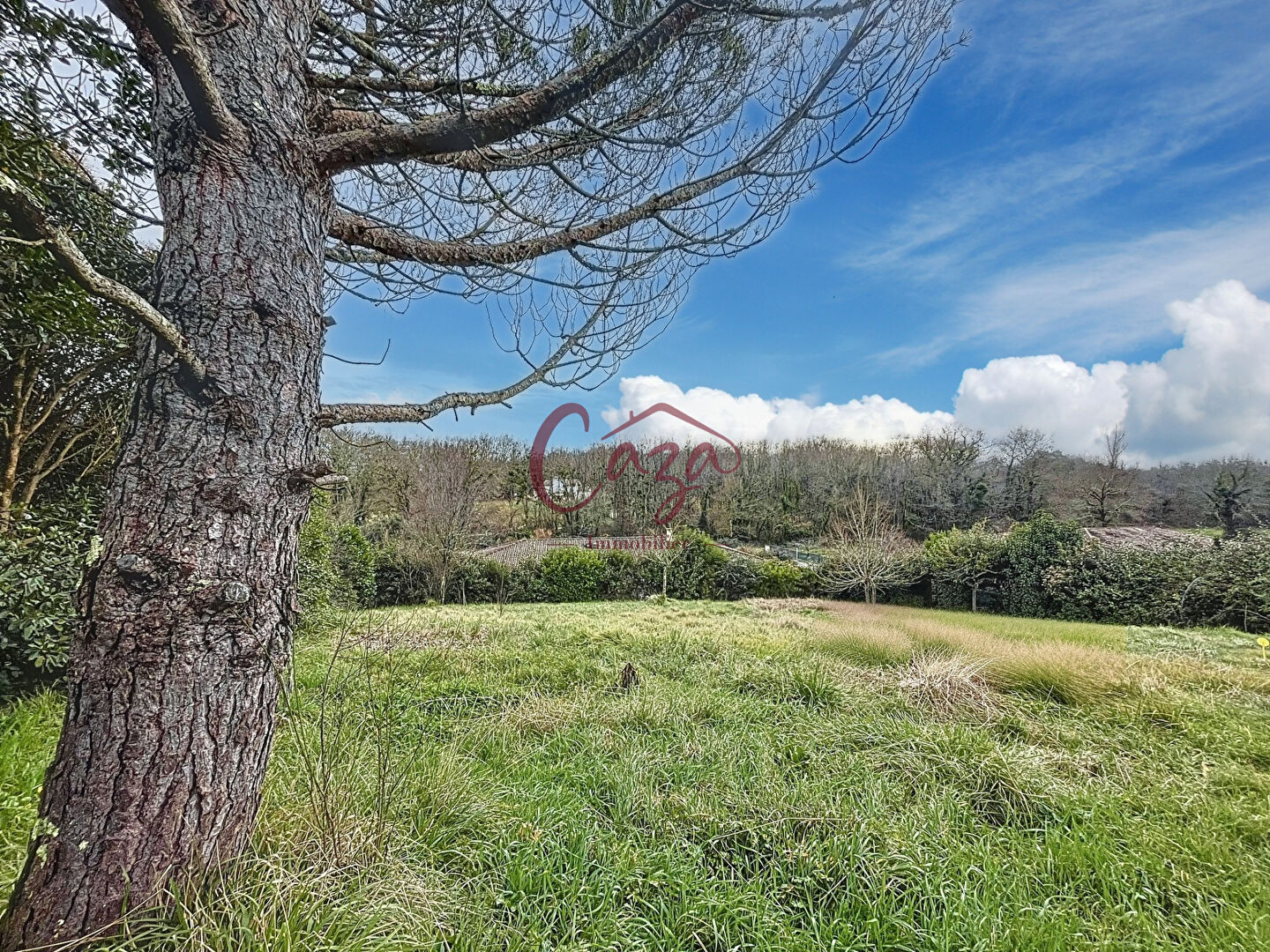 Terrain de 555 m2 / Hauteurs de CENAC