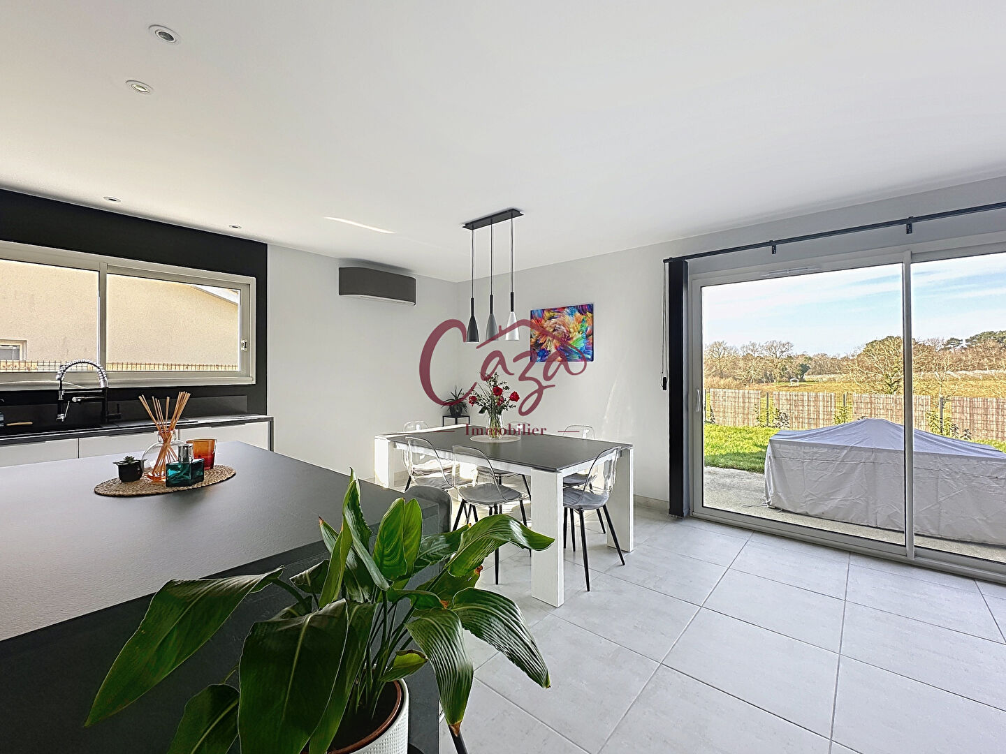 Photo MAISON CREON - PLAIN-PIED - CONTEMPORAINE AVEC VUE DEGAGEE image 4/6