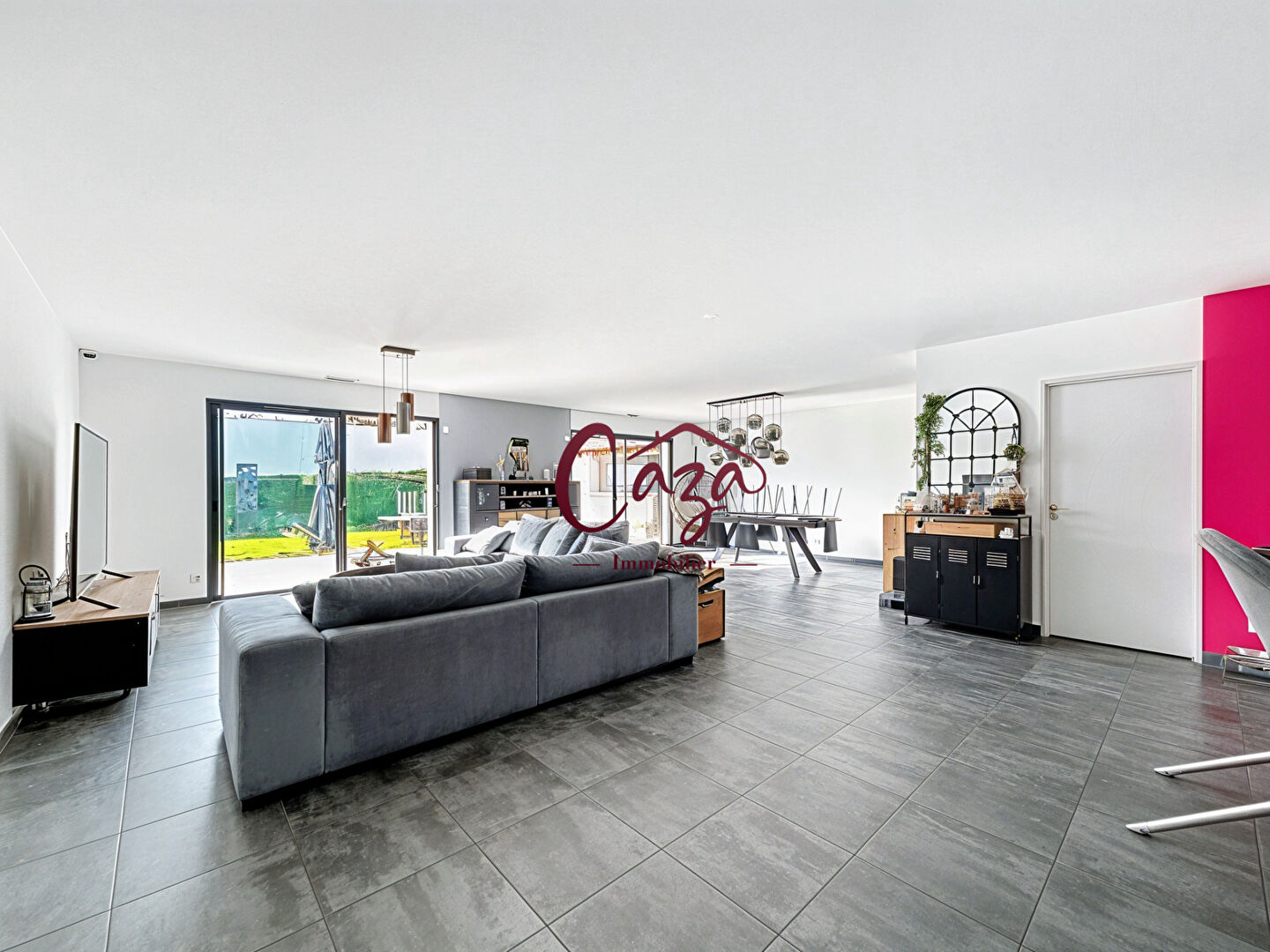 Photo Maison récente de plain-pied - secteur FARGUES-SAINT-HILAIRE image 3/6