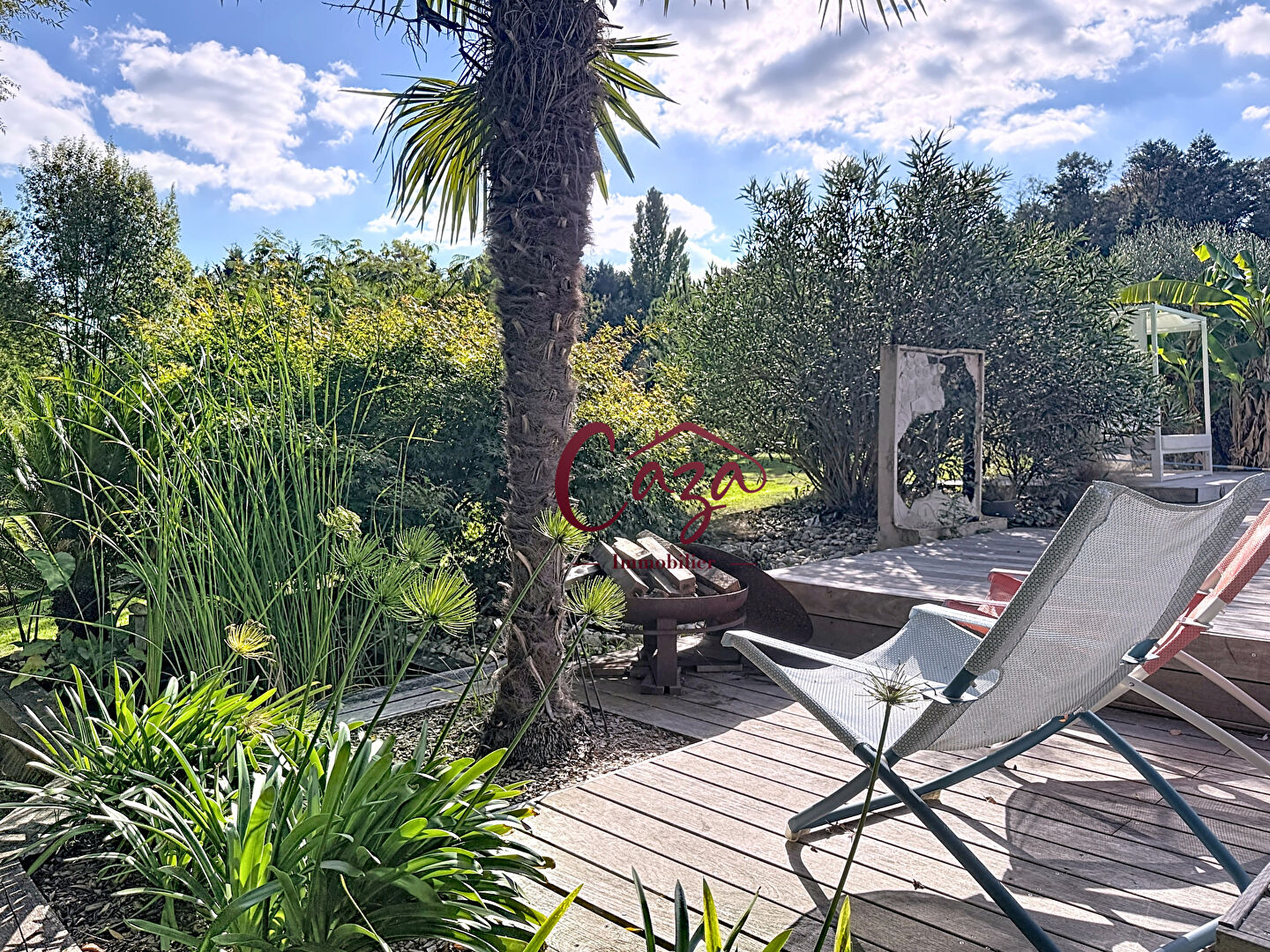 Photo VILLA Montussan 7 pièce(s) 202m2 image 2/6