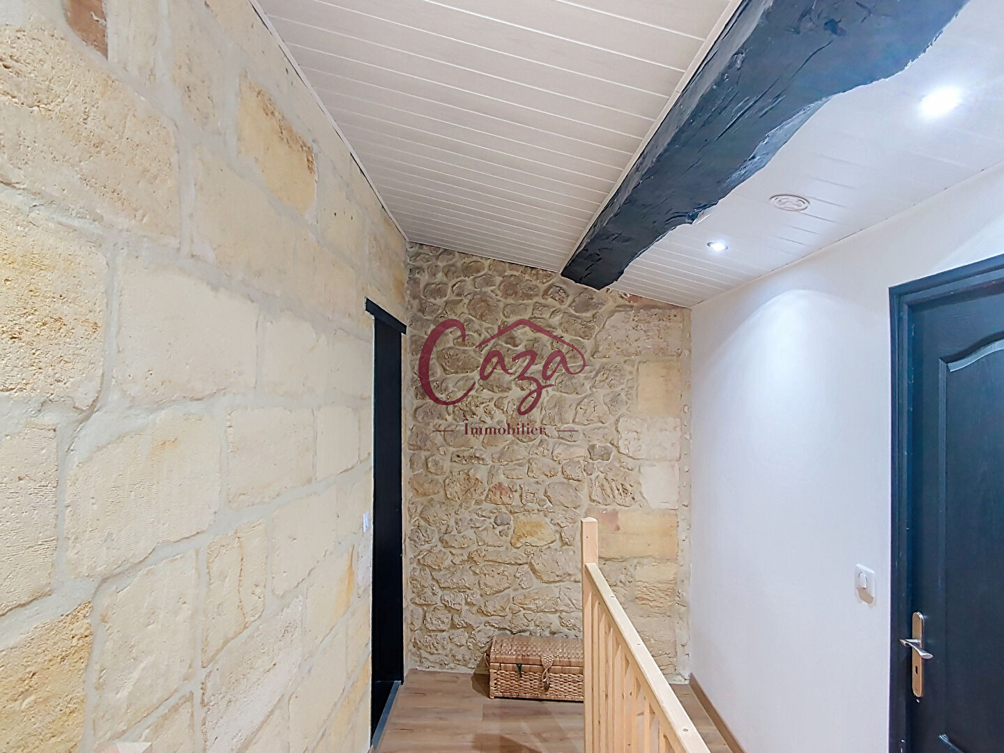 Photo Le charme de la pierre dans le centre bourg image 6/6