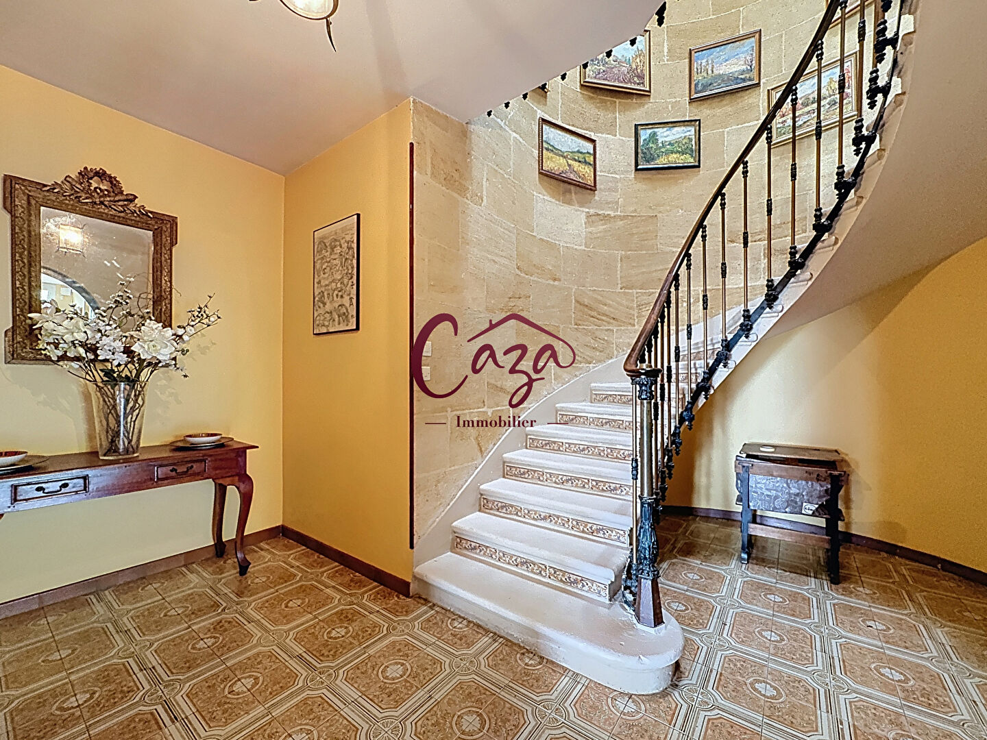 Photo Élégante demeure - 400m2 - 6 chambres - 1970m2 de parcelle - résidence principale / bureaux / chambre d'hôtes / hôtel particulier image 1/6