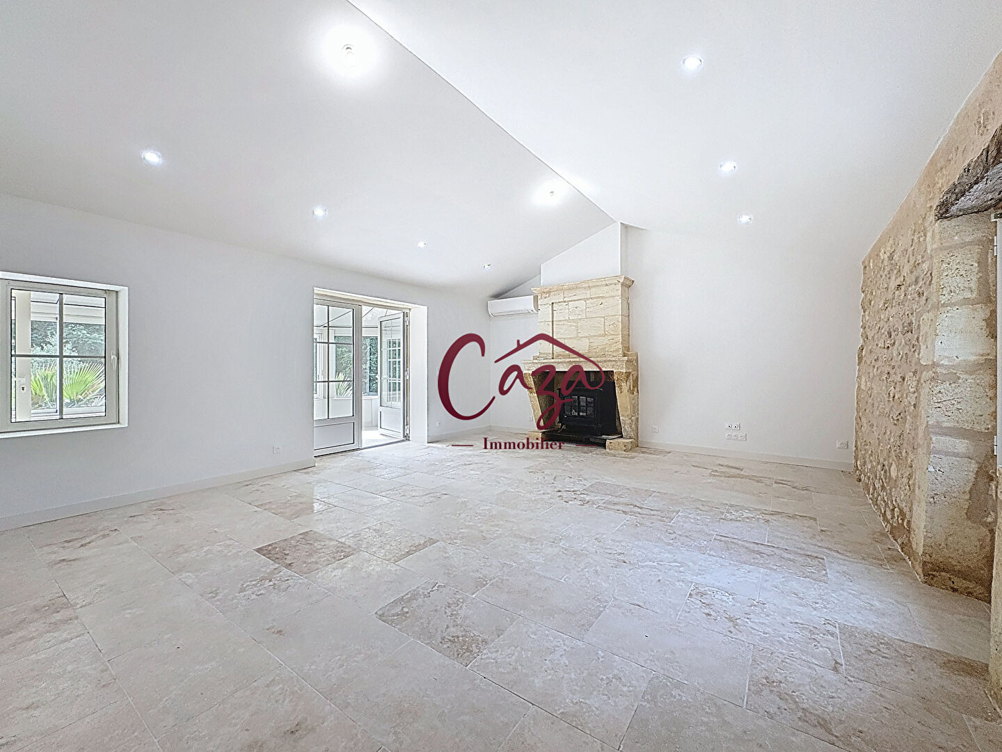 Photo Maison pierre rénovée - 135m2 (150m2 surface au sol) - grand terrain piscinable image 6/6