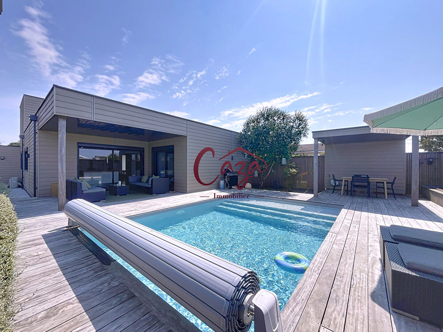 Photo Maison Contemporaine 8 pièces image 1/6