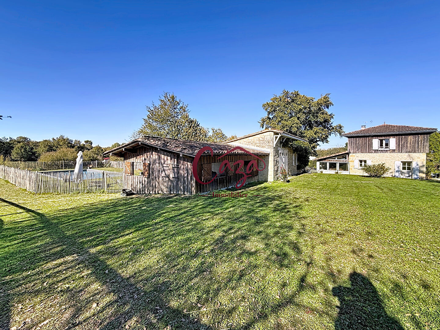 Photo Maison en Pierre 193 m² + chais 40 m² sur 2 ha image 1/6