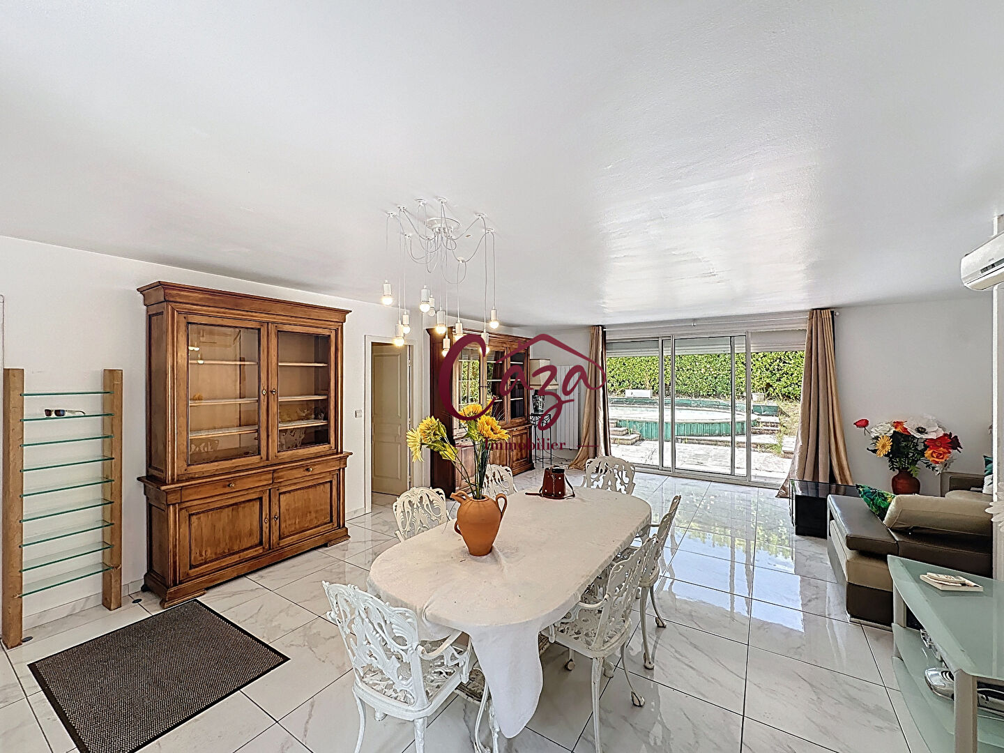 Photo Maison familiale de 154 m2 / Environnement boisé : 1100 m2 de terrain image 3/6