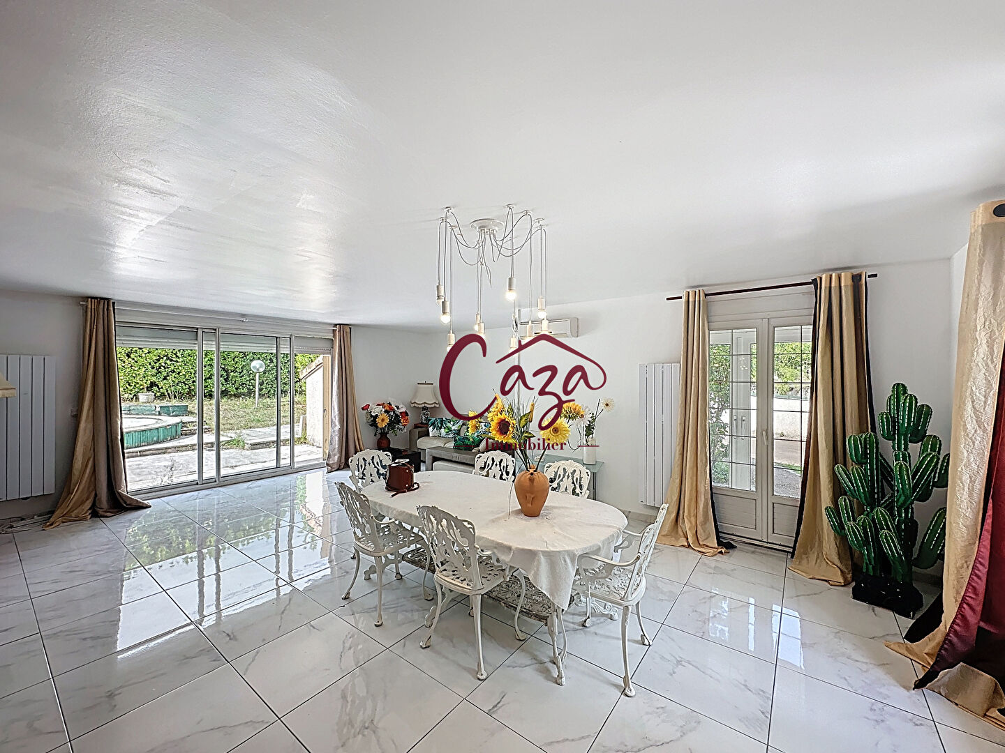 Photo Maison familiale de 154 m2 / Environnement boisé : 1100 m2 de terrain image 4/6