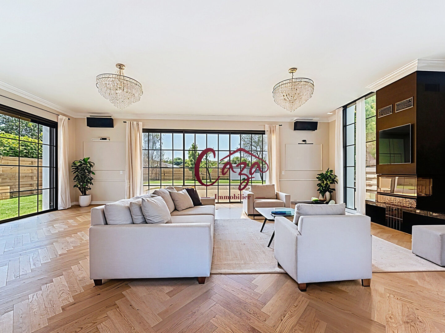 Maison 6 Pièces 215 m²