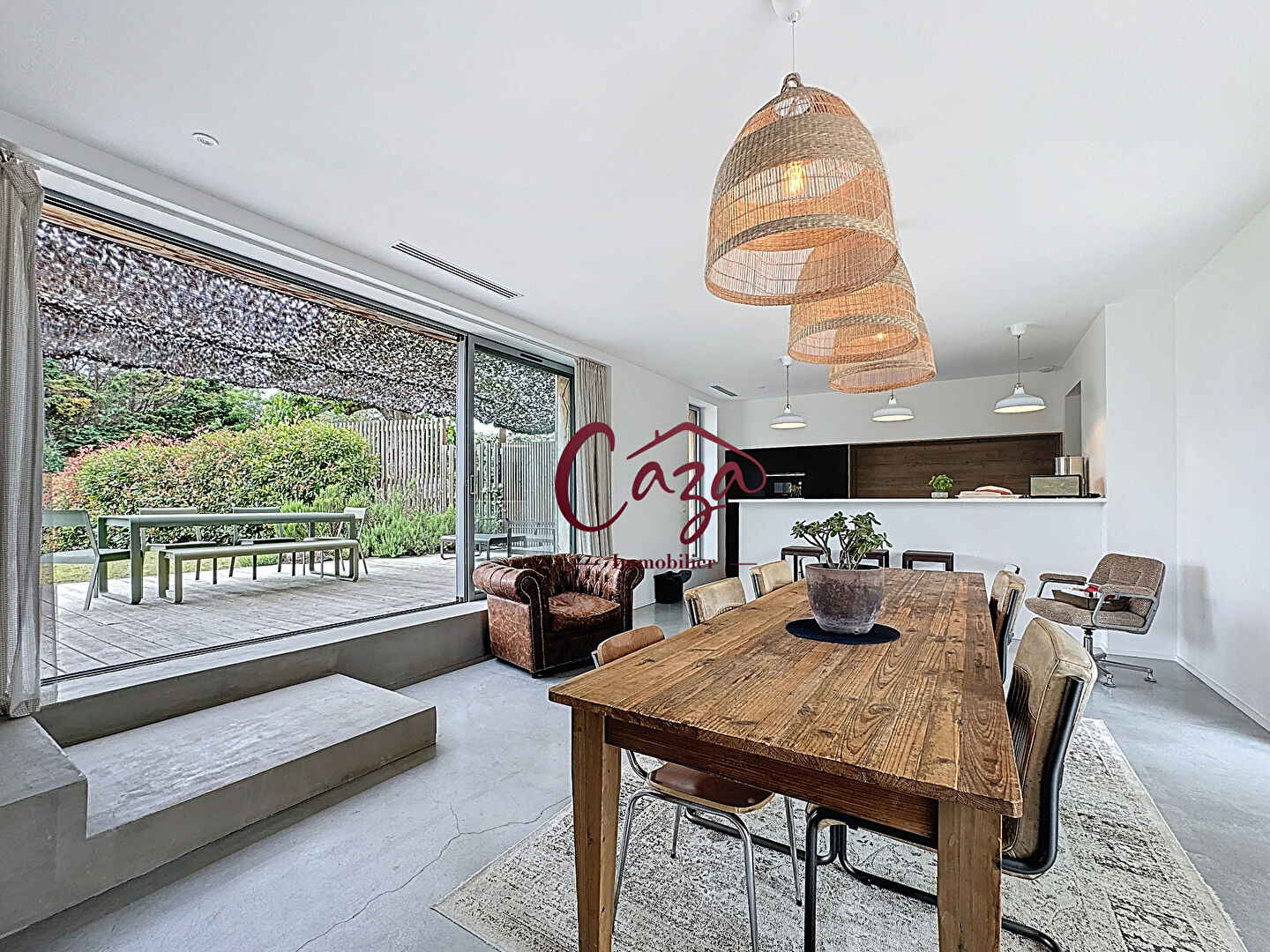 Photo Maison en pierre rénovée FARGUES SAINT HILAIRE image 1/6