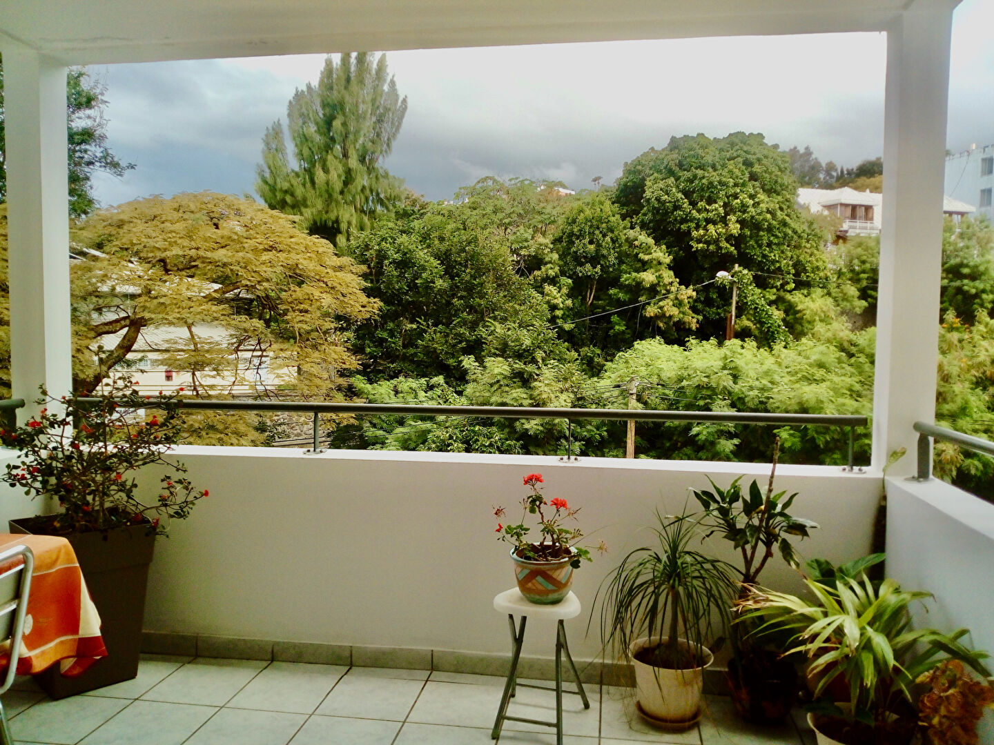 Photo Appartement Saint Denis, loué,  2 pièce(s) 48.74 m2 image 1/6