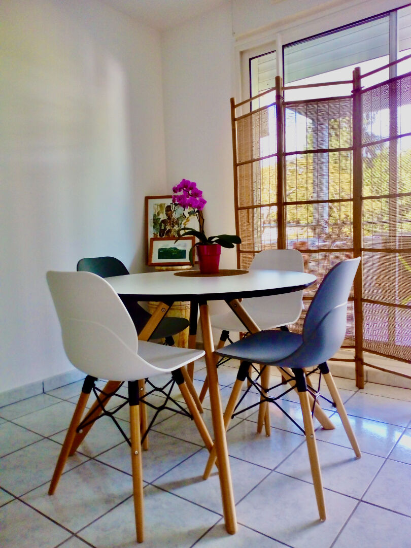 Photo Appartement Saint Denis, loué,  2 pièce(s) 48.74 m2 image 4/6