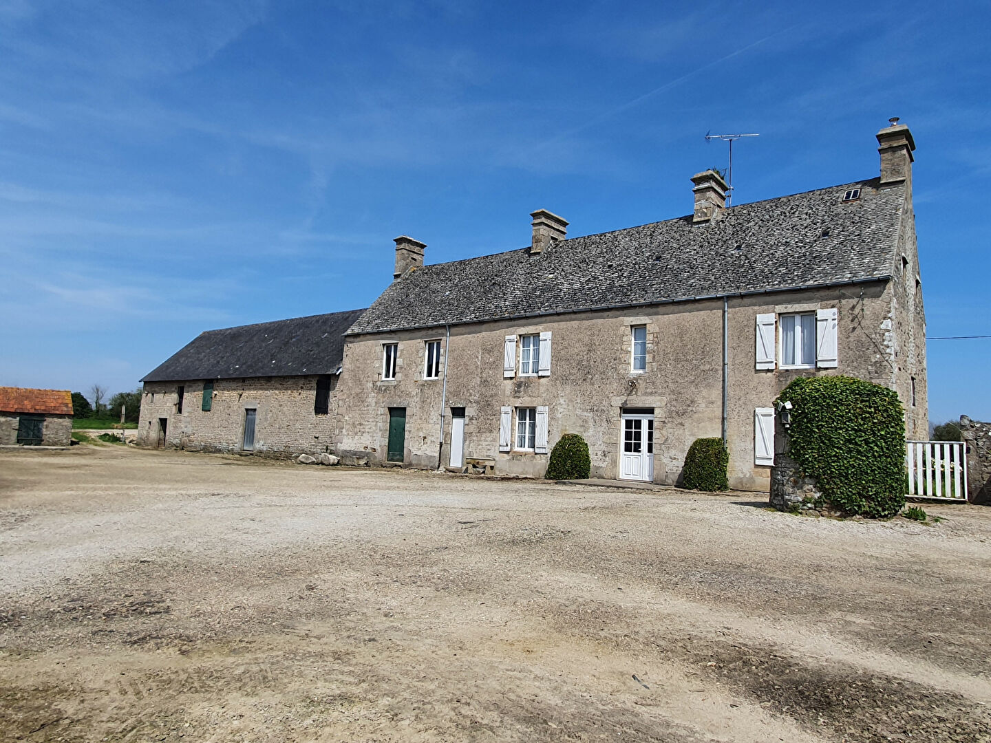 Agence immobilière de CCI immobilier Montebourg