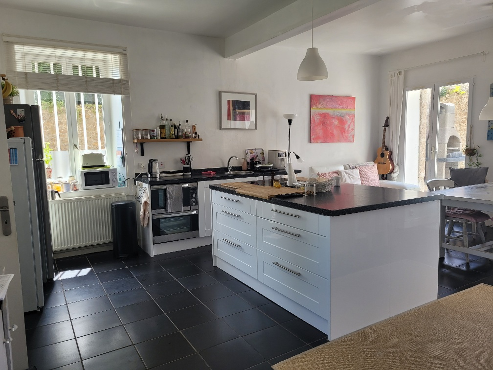Photo Jolie maison en Pierre F4 en coeur de village ! image 3/6