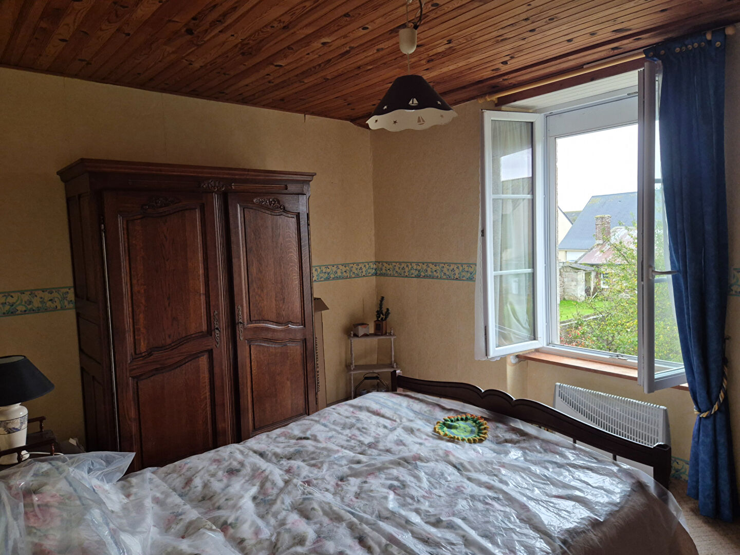 Photo Charmante maison en pierres avec garage et double-terrasse ! image 6/6