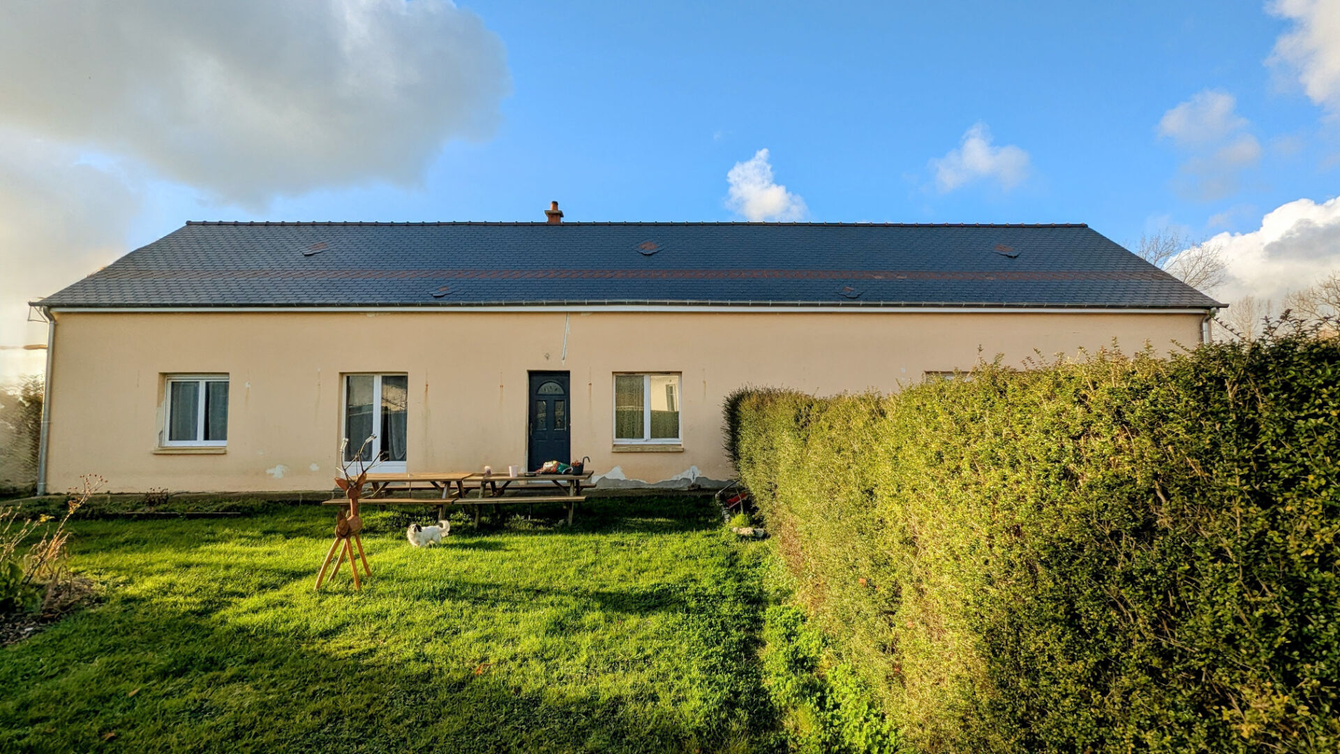 Photo Charmante maison de plain-pied de 104 m² ! image 1/6