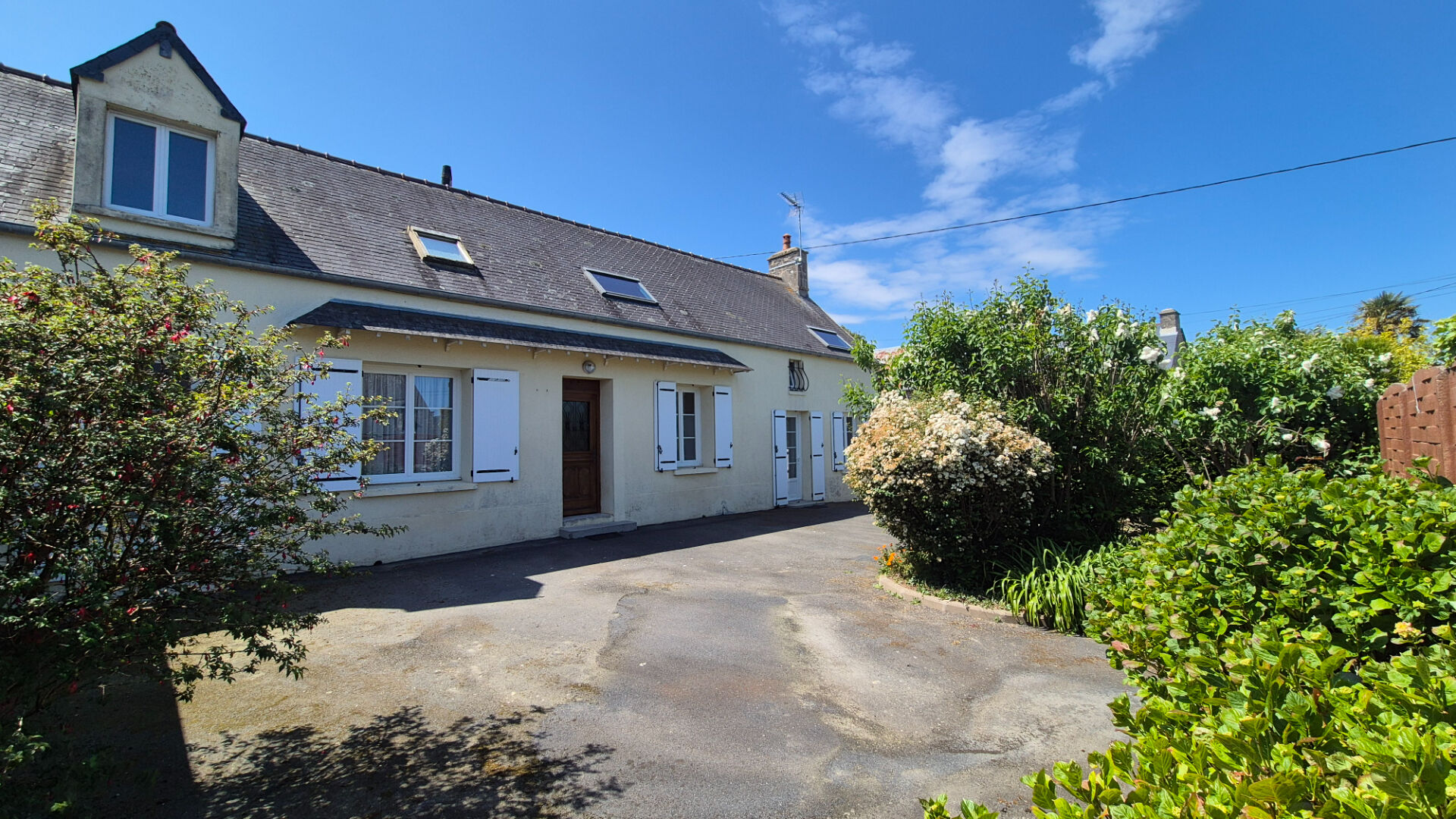 Agence immobilière de CCI immobilier Montebourg